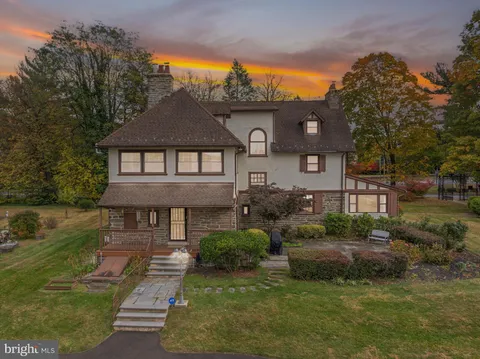 1 Latham Park, Elkins Park, PA MLS: PAMC2152028