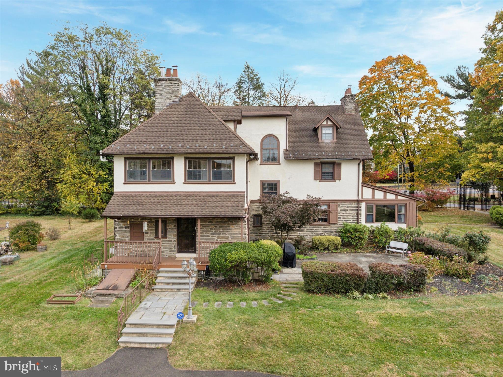 ELKINS PARK - Residential