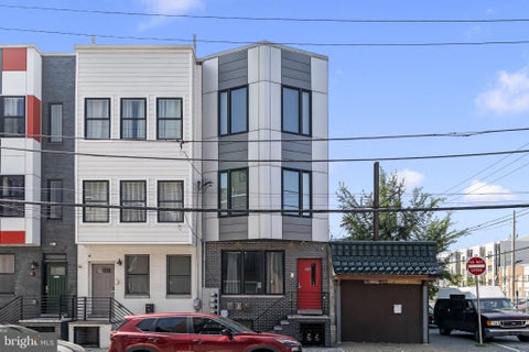 Photo of 1416 Parrish Street #3, PHILADELPHIA, PA 19130 (MLS # PAPH2664778)