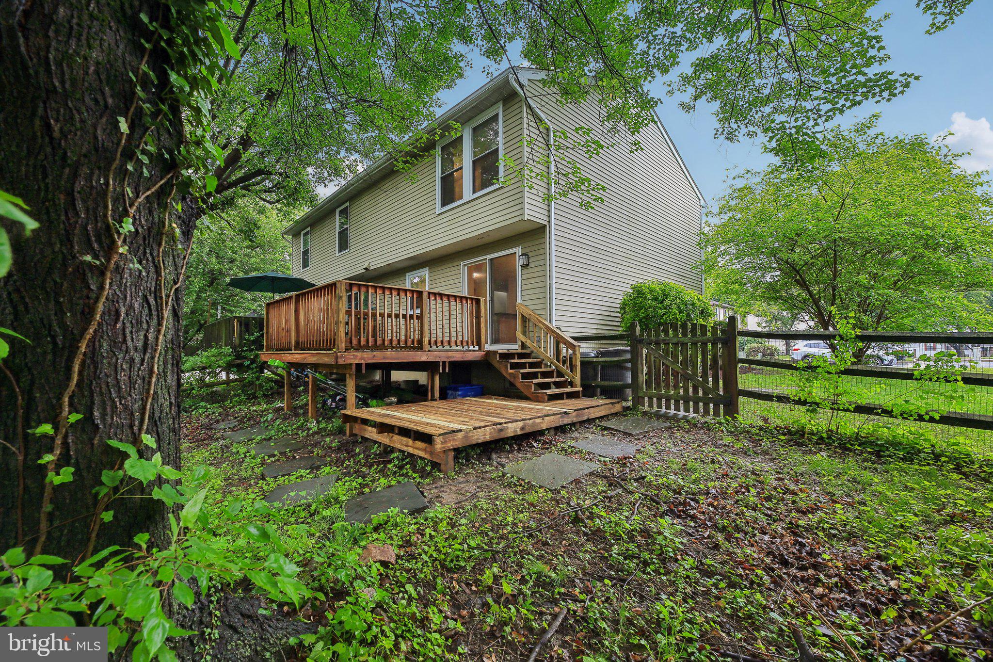 VILLAGE OF OWEN BROWN - Residential