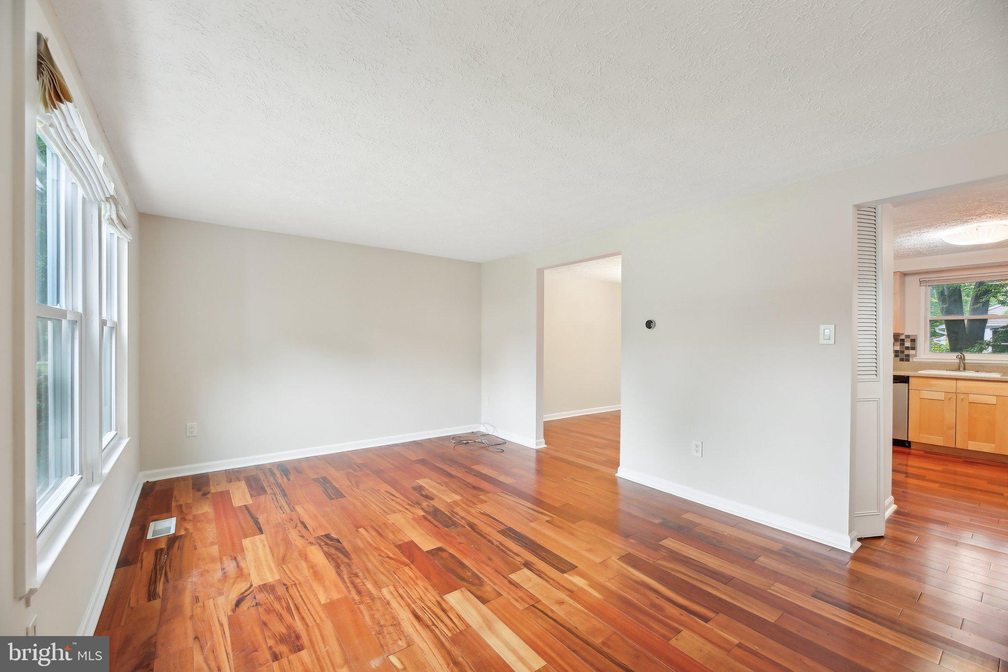 VILLAGE OF OWEN BROWN - Residential