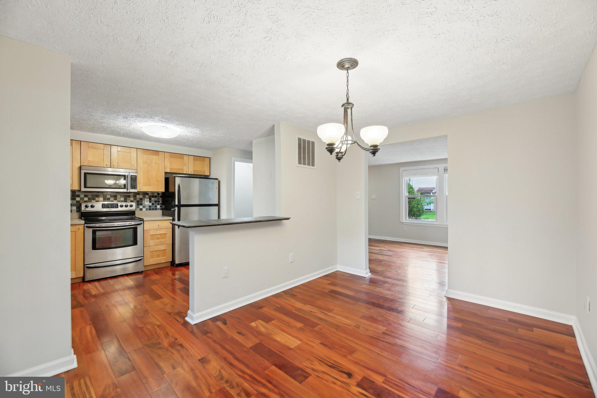 VILLAGE OF OWEN BROWN - Residential