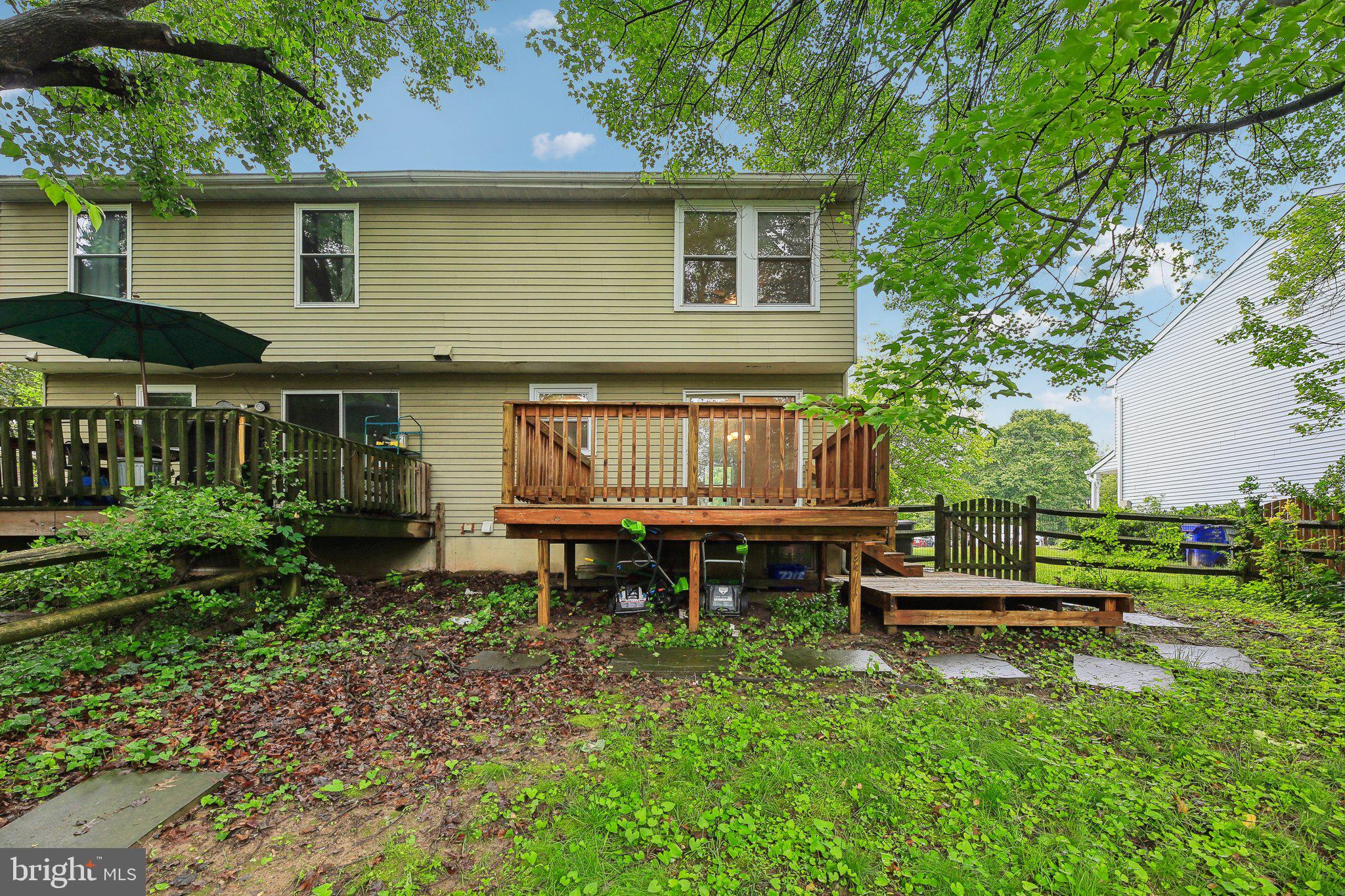 VILLAGE OF OWEN BROWN - Residential