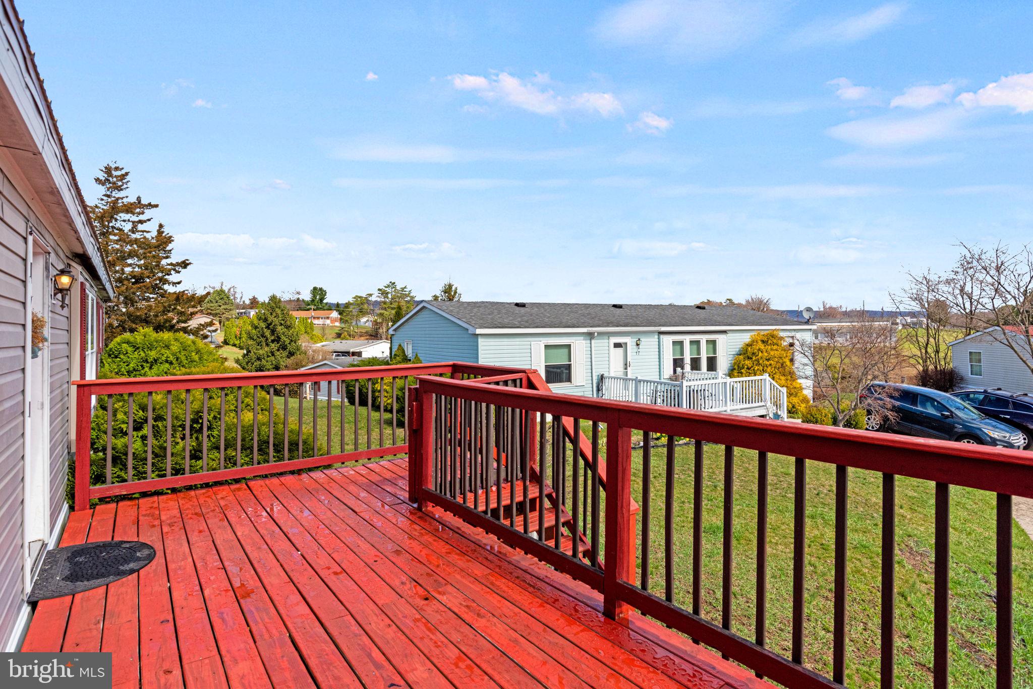 NORTHVIEW MANOR - Residential