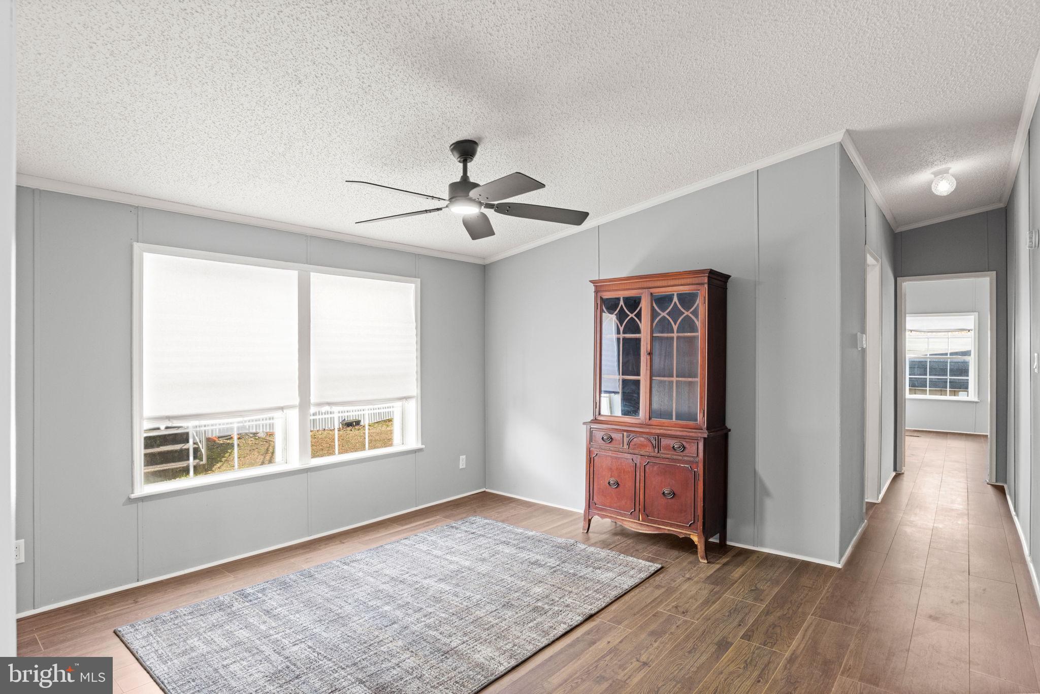 NORTHVIEW MANOR - Residential