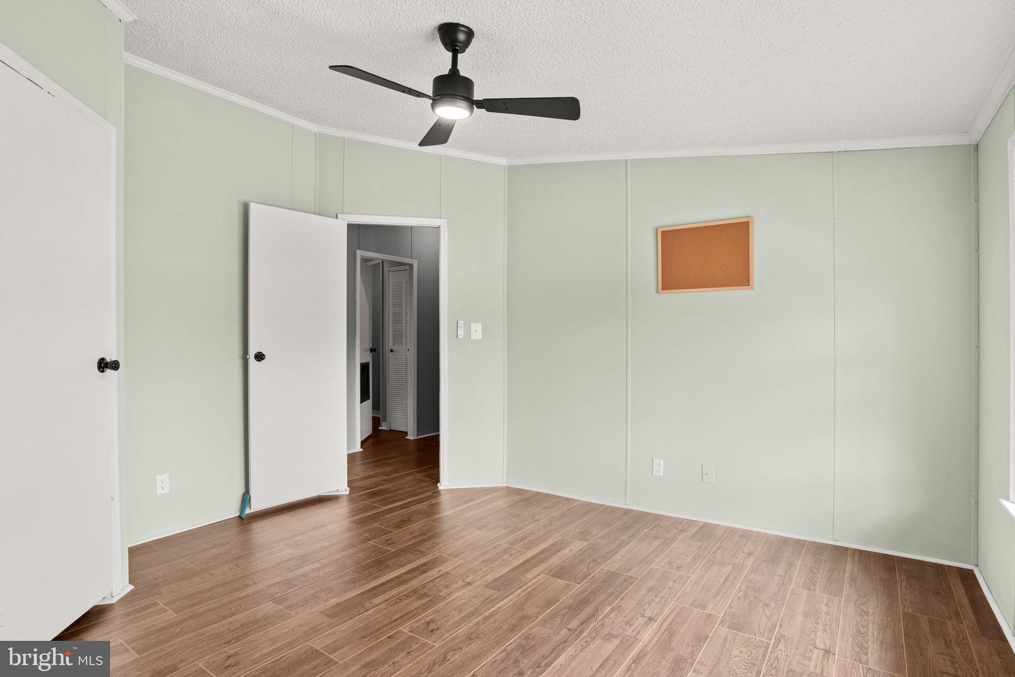 NORTHVIEW MANOR - Residential