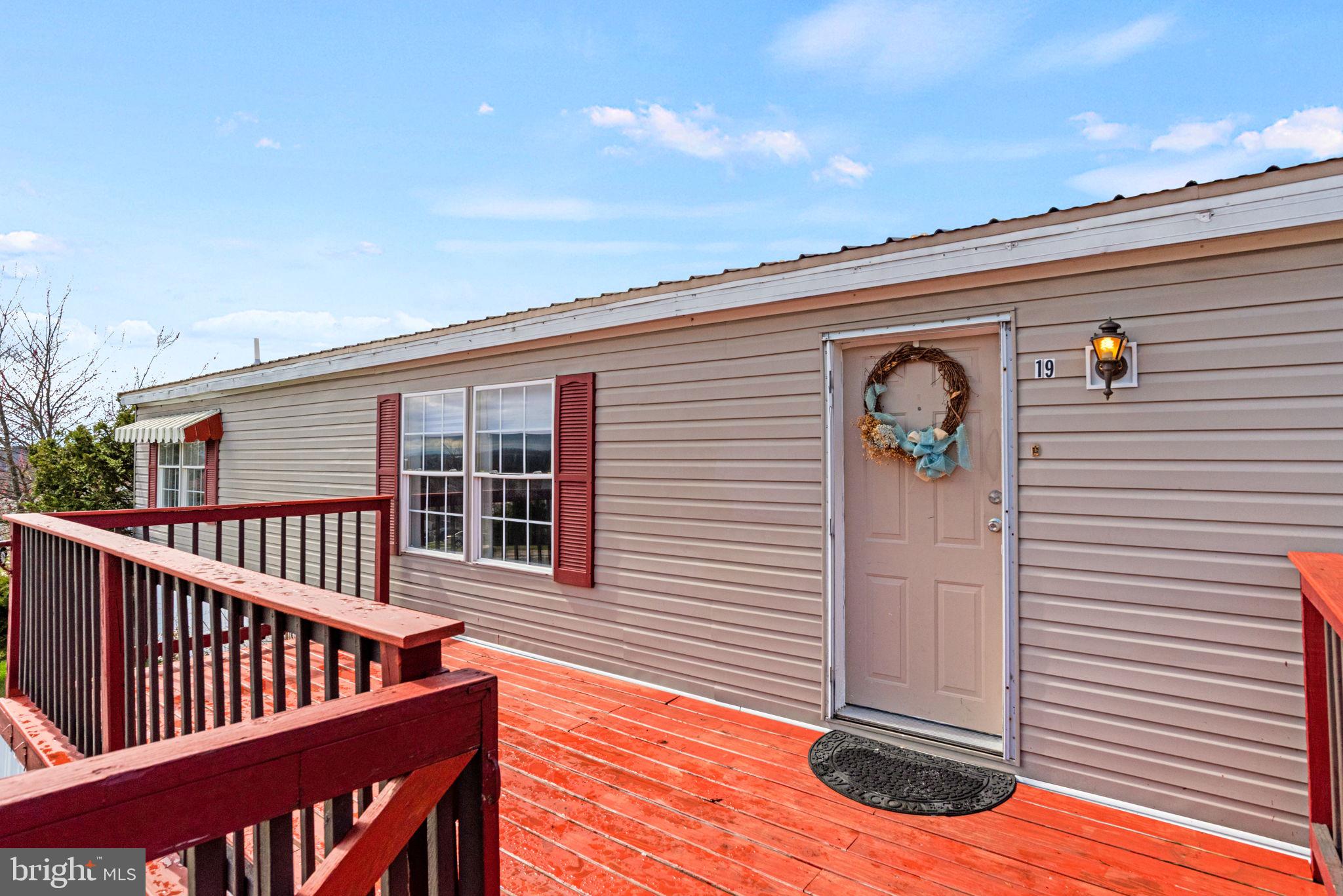 NORTHVIEW MANOR - Residential