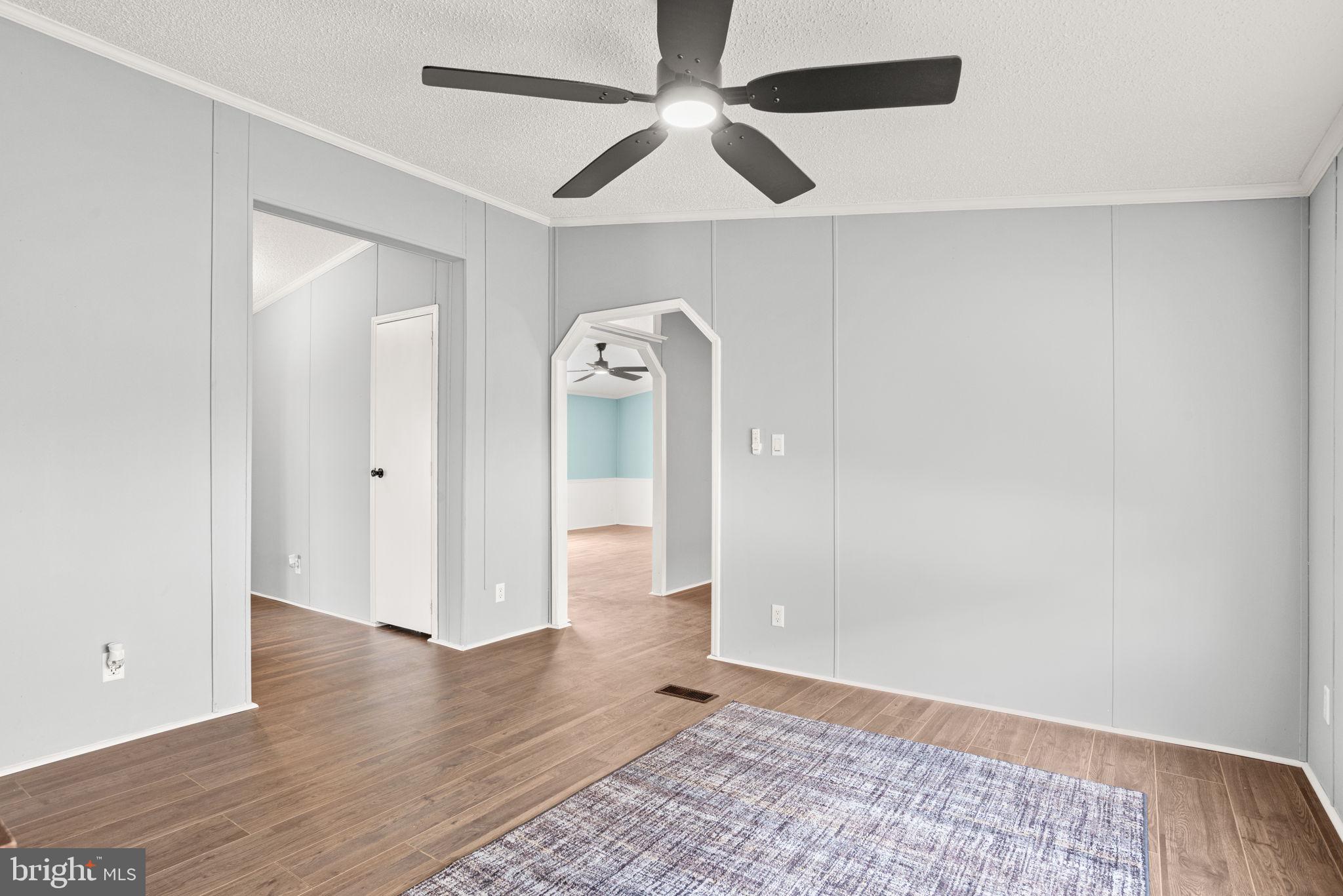 NORTHVIEW MANOR - Residential