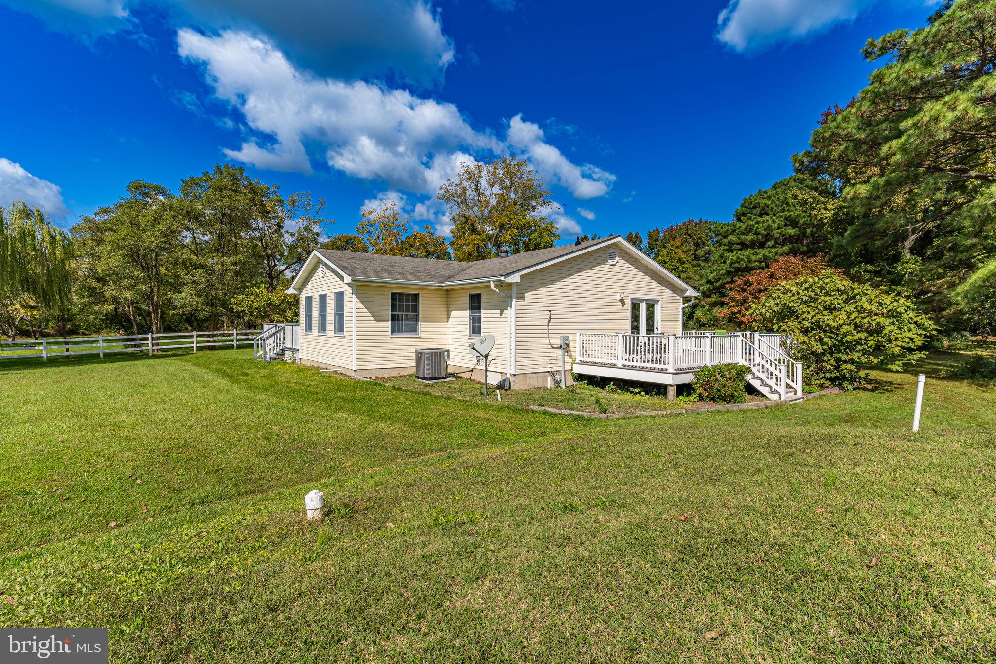 ST JEROMES SHORES - Residential