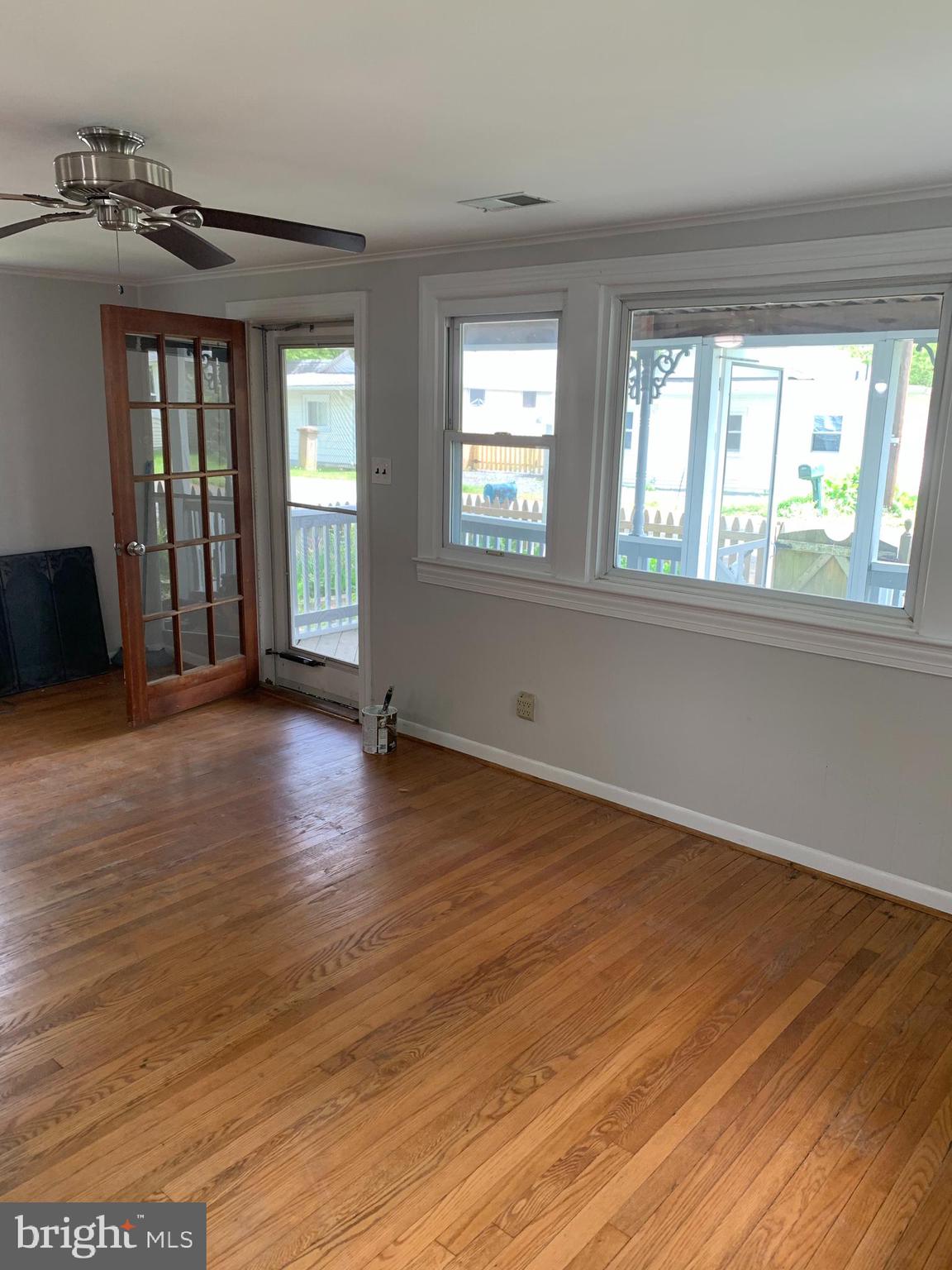 IDLEWILDE ACRES - Residential Lease