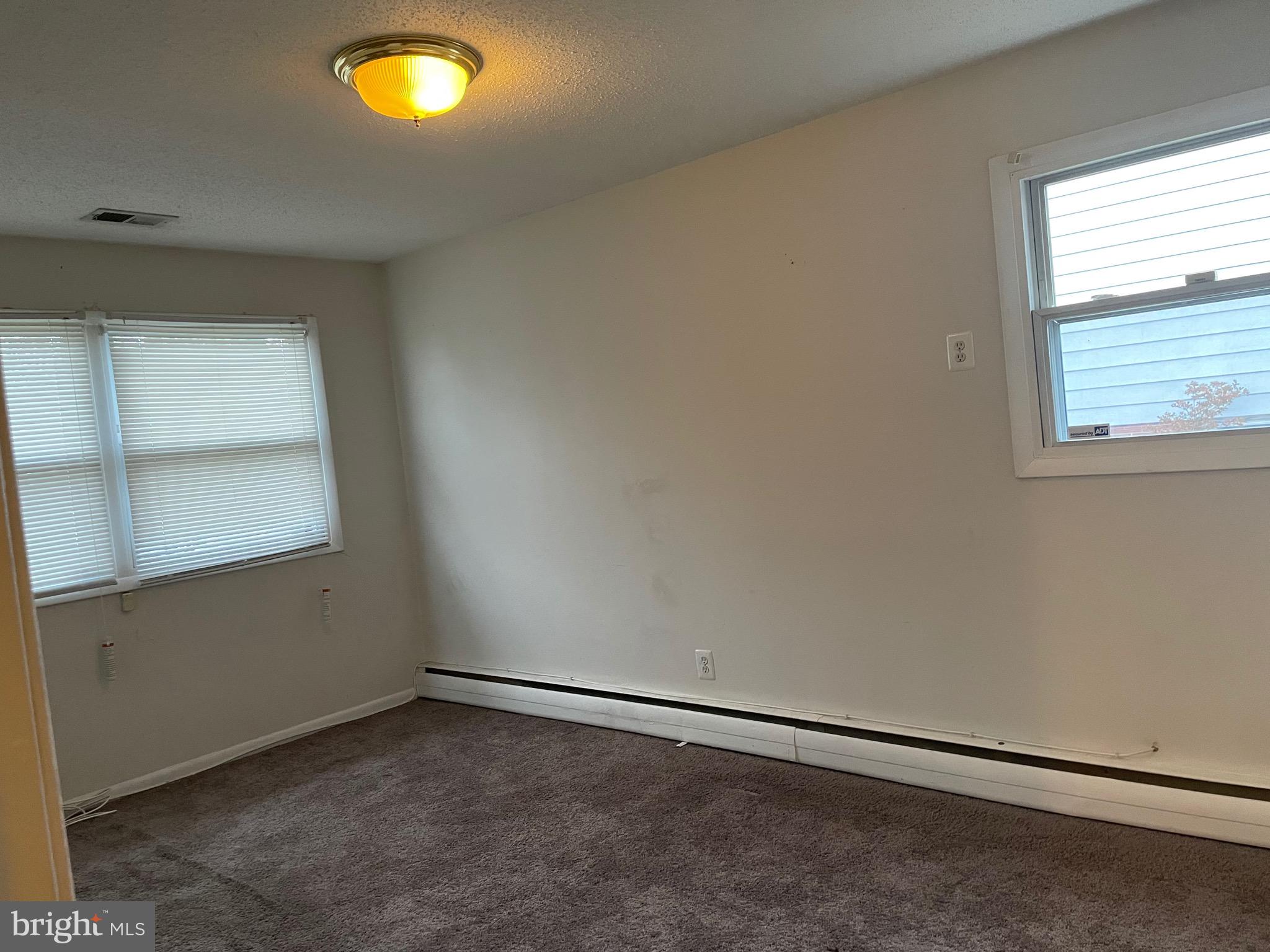 ROSEDALE - Residential