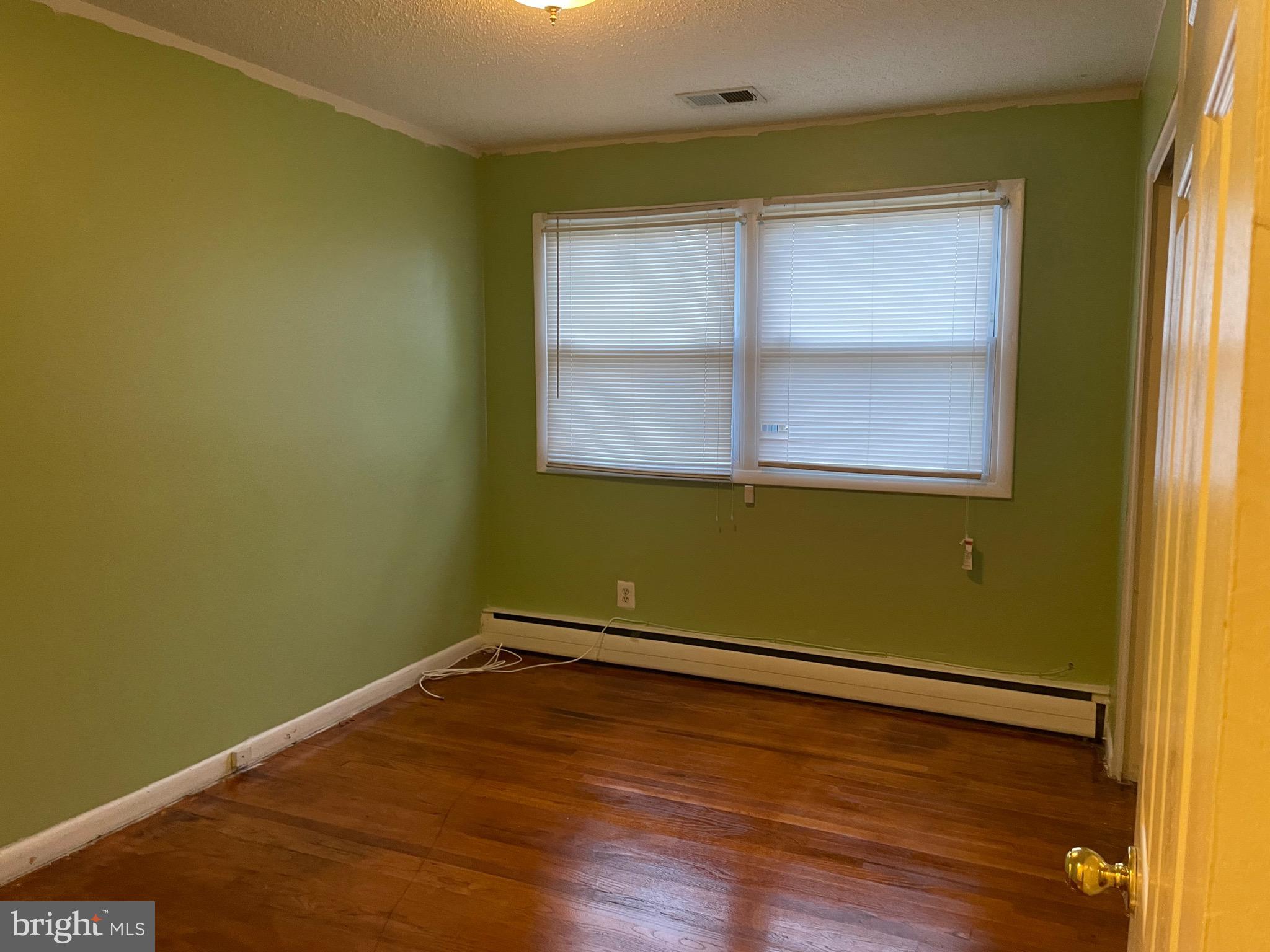 ROSEDALE - Residential