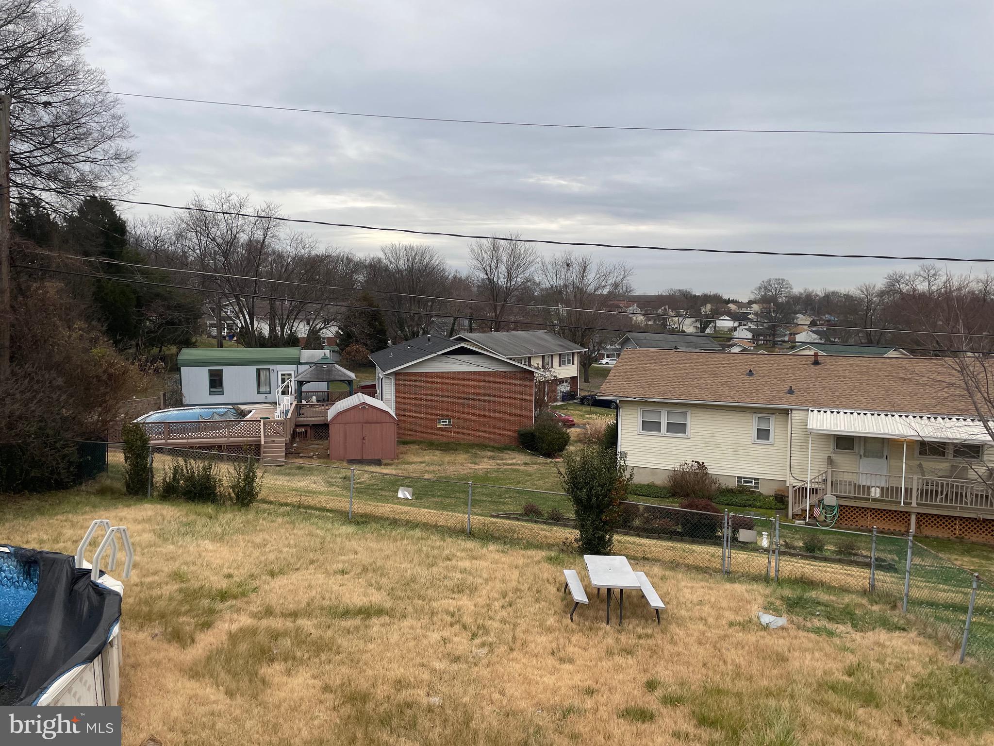 ROSEDALE - Residential