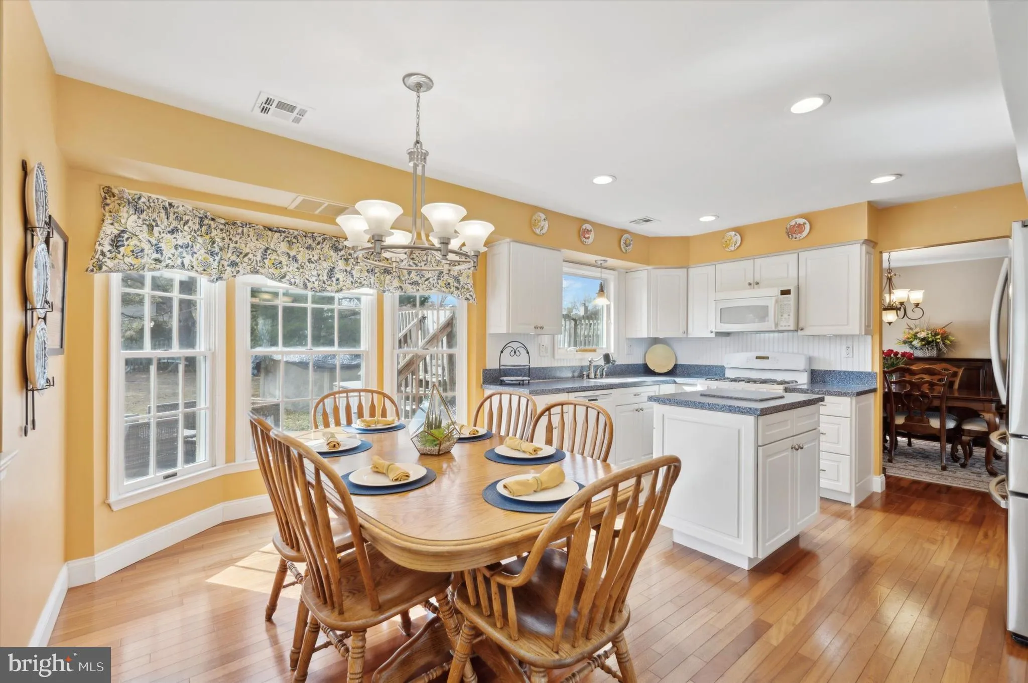 Eastampton, New Jersey 08060, United States, 4 Bedrooms Bedrooms, ,3 BathroomsBathrooms,Residential,Contingent,10014