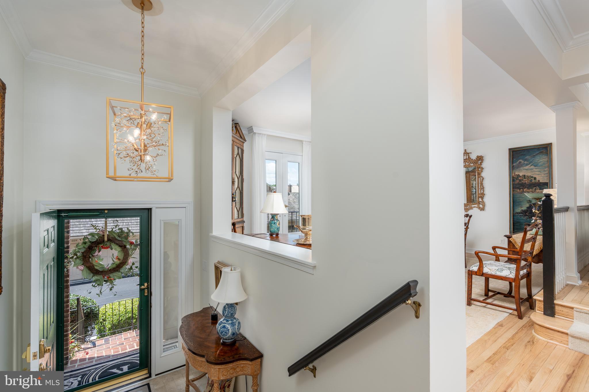 MADISON OF MCLEAN - Residential