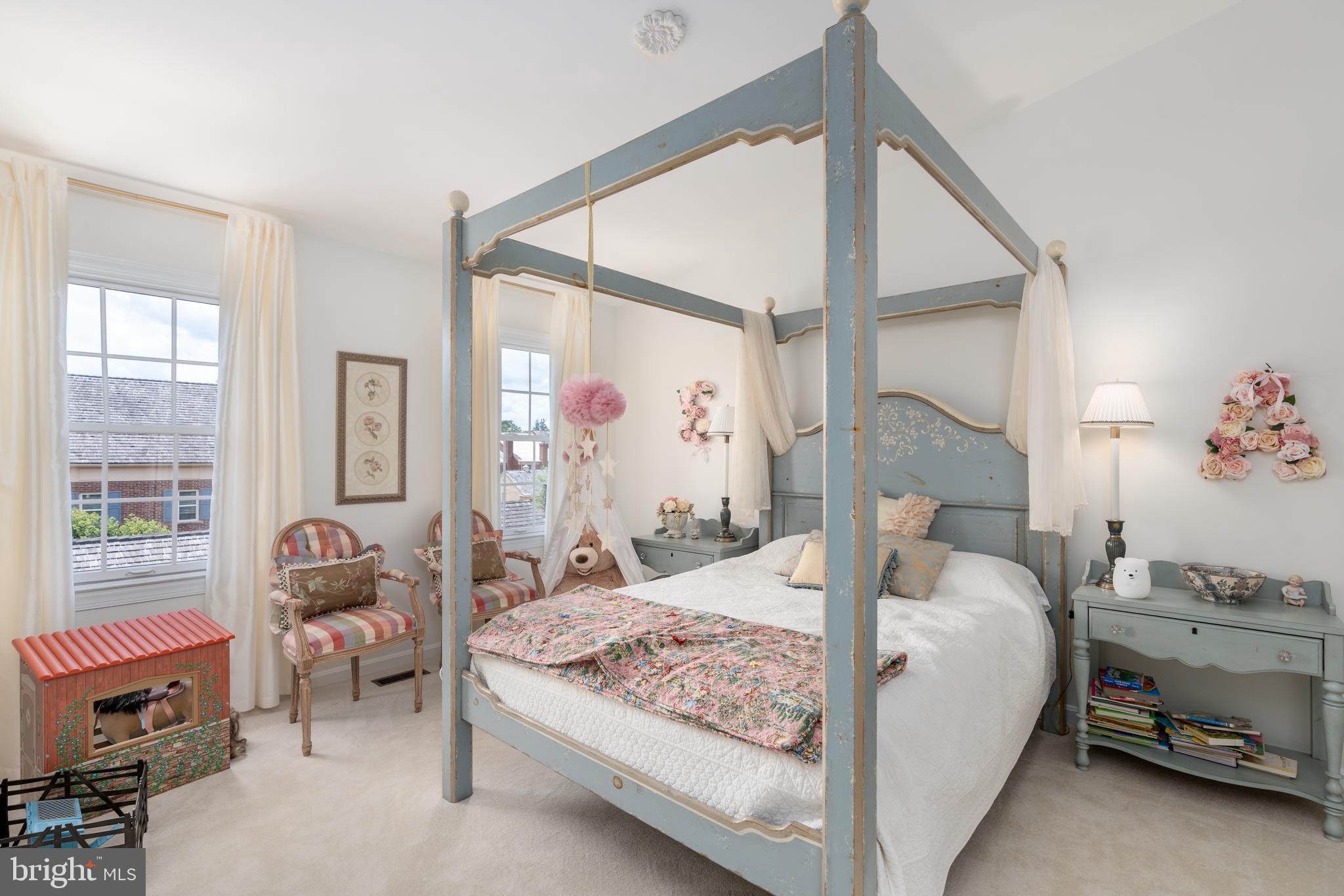 MADISON OF MCLEAN - Residential