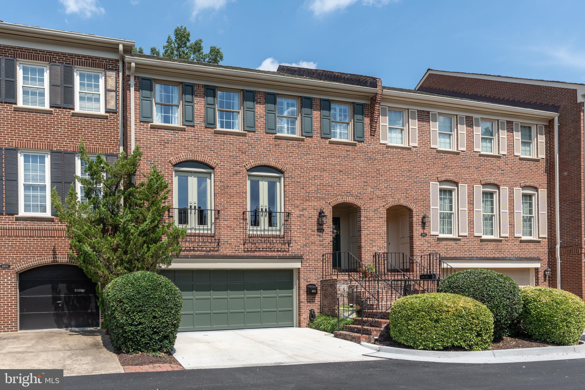 MADISON OF MCLEAN - Residential