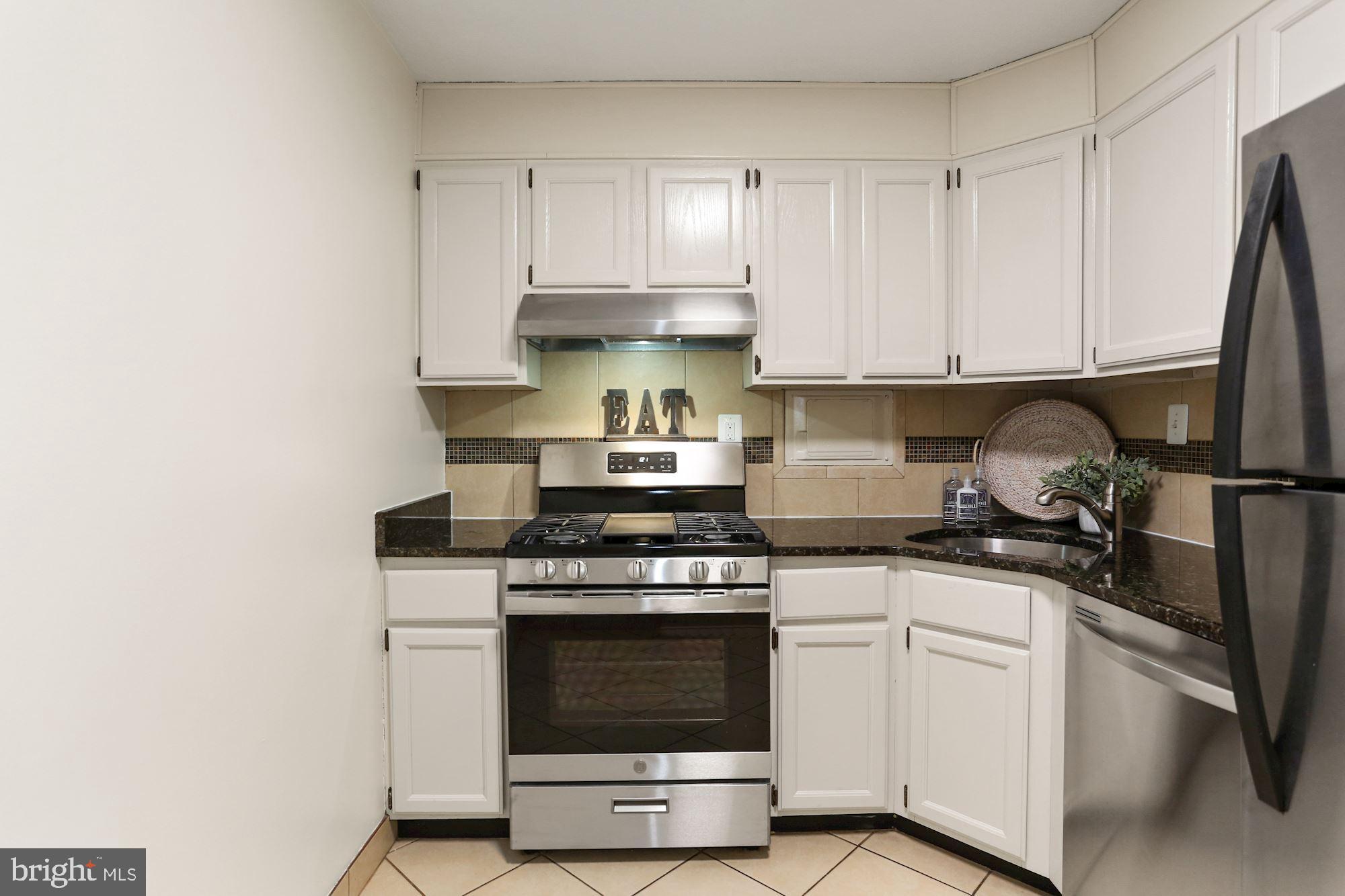 THE CARLTON - Residential