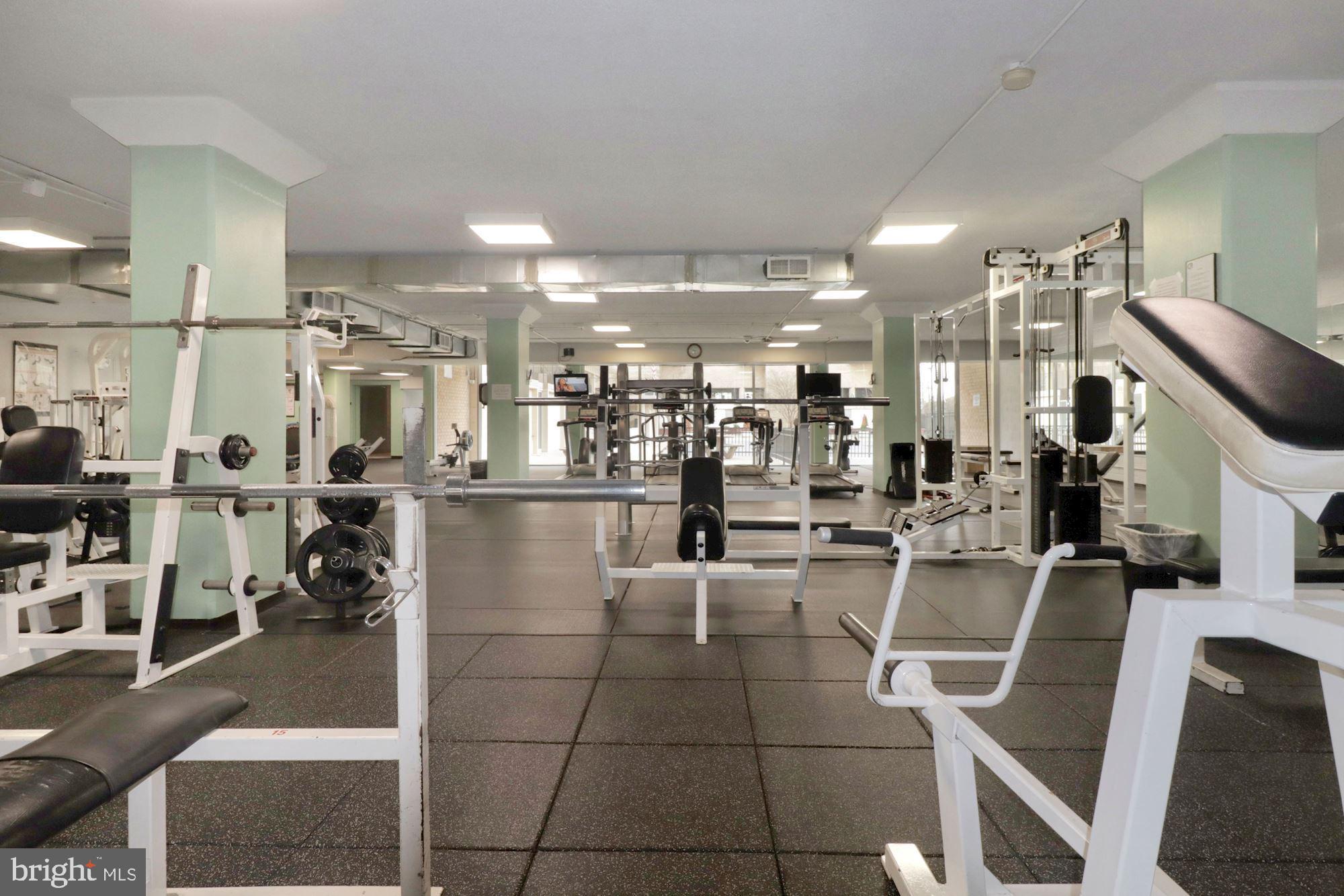 THE CARLTON - Residential