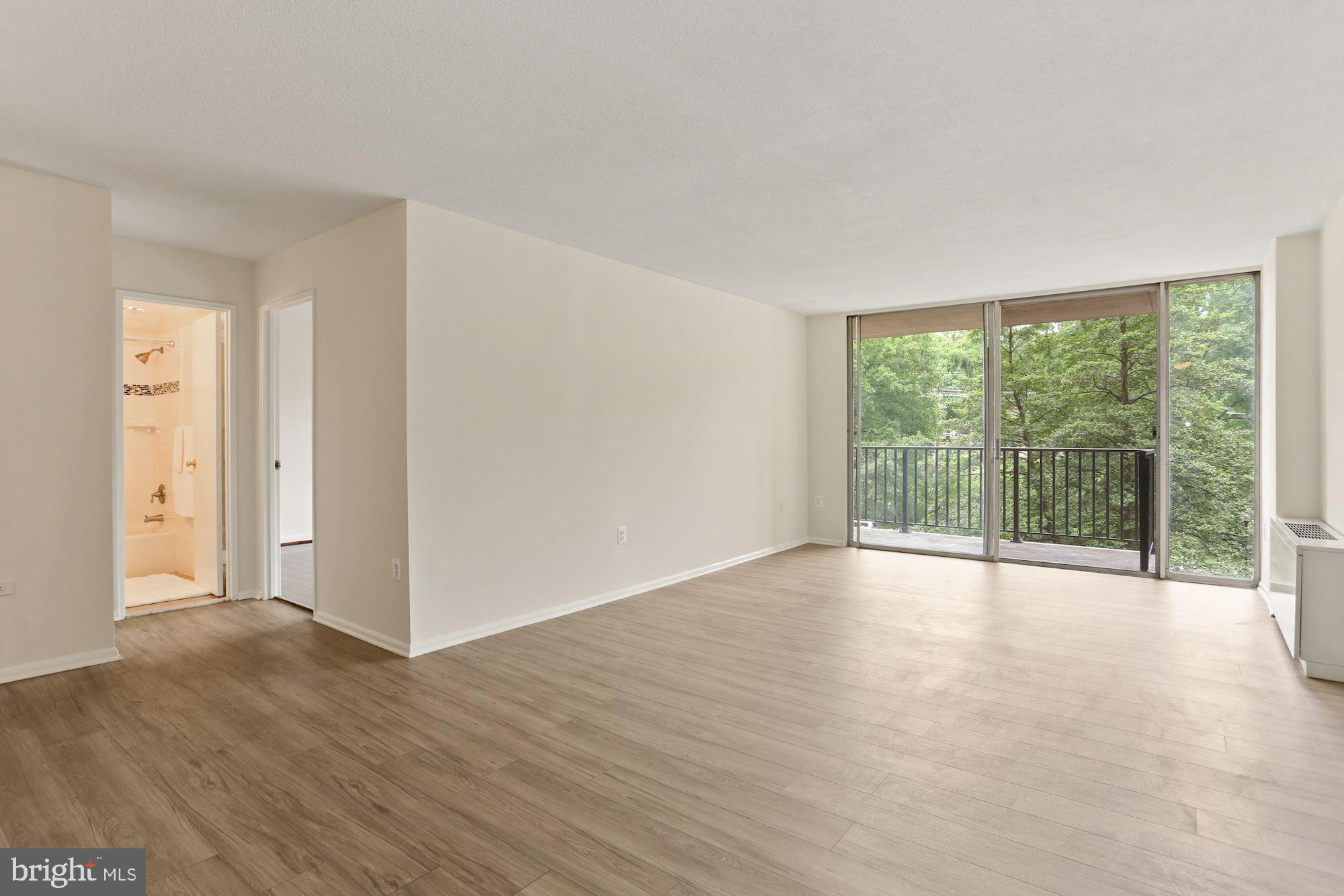 THE CARLTON - Residential