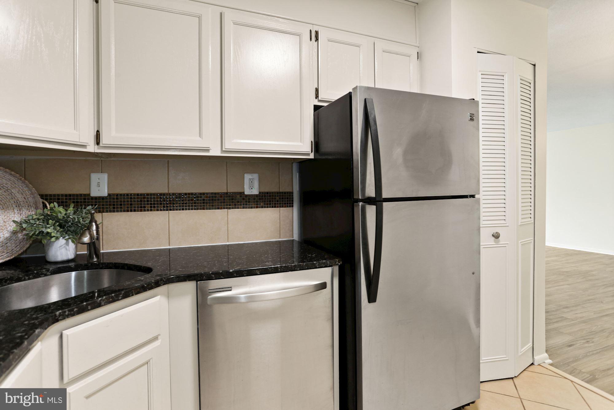 THE CARLTON - Residential