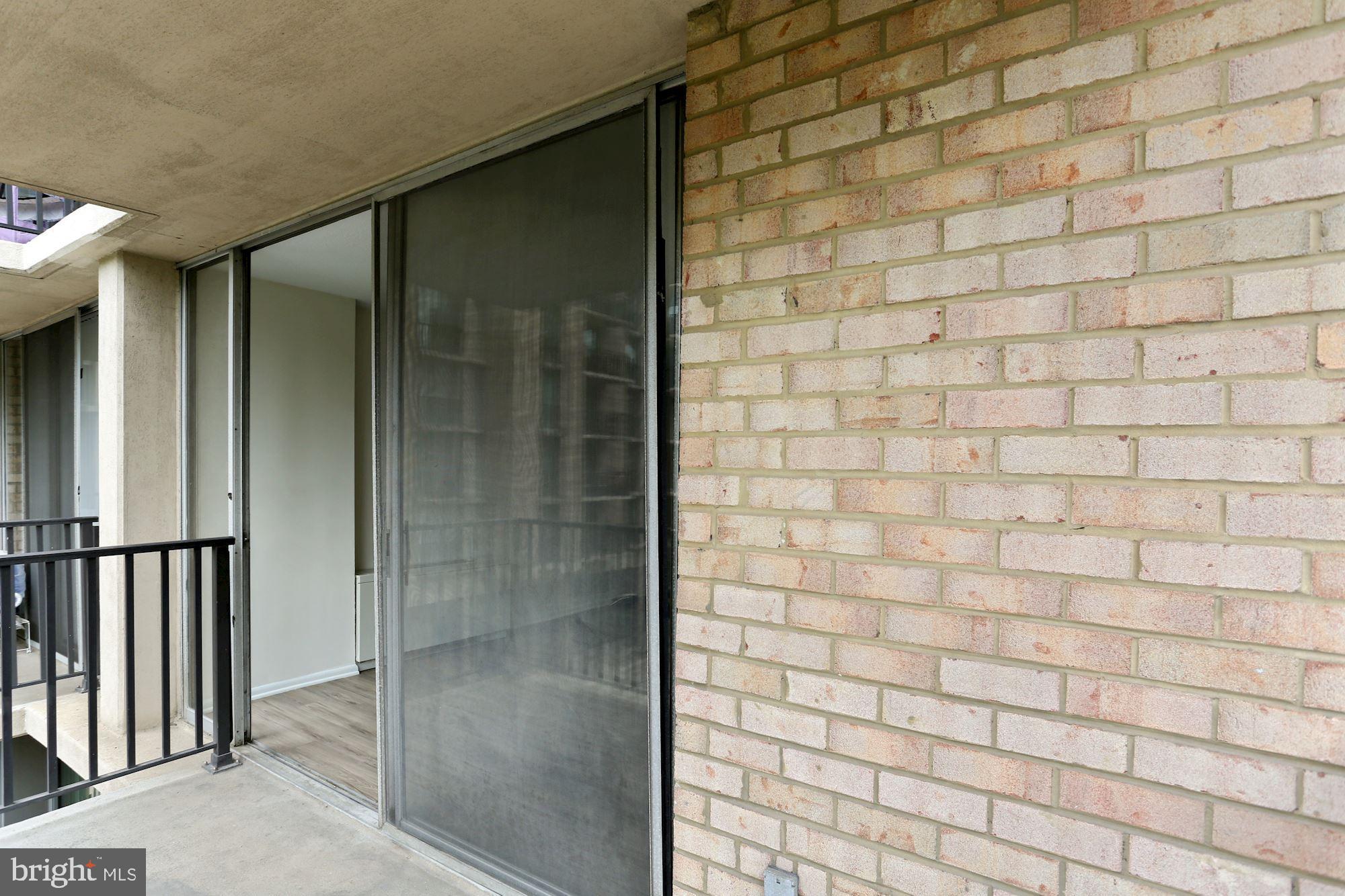 THE CARLTON - Residential