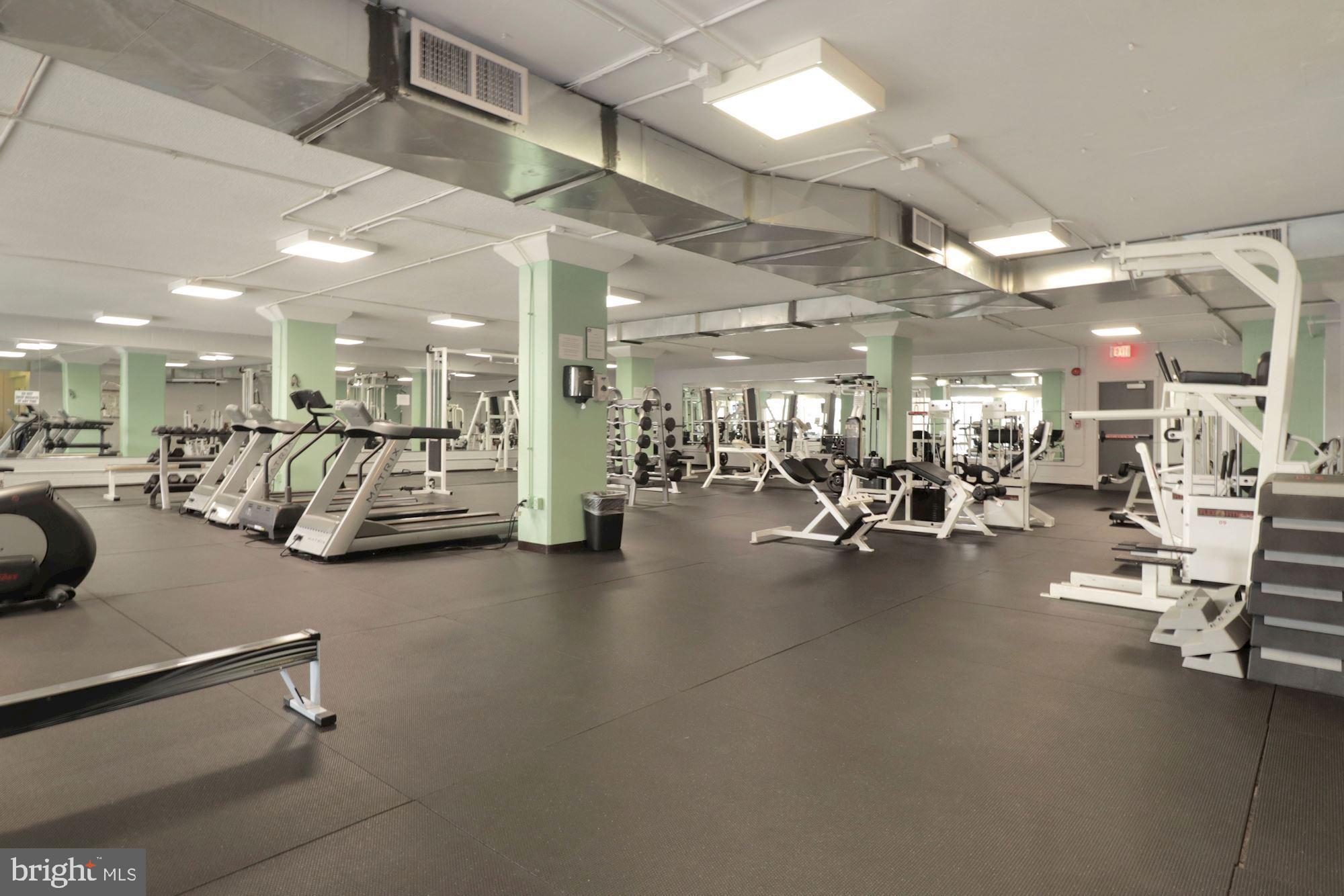 THE CARLTON - Residential