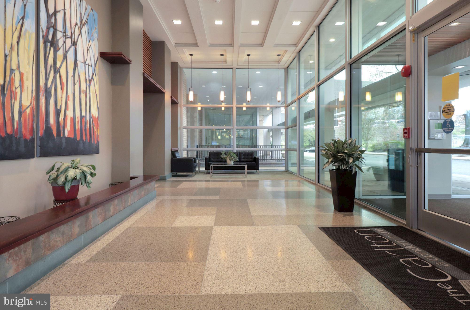 THE CARLTON - Residential