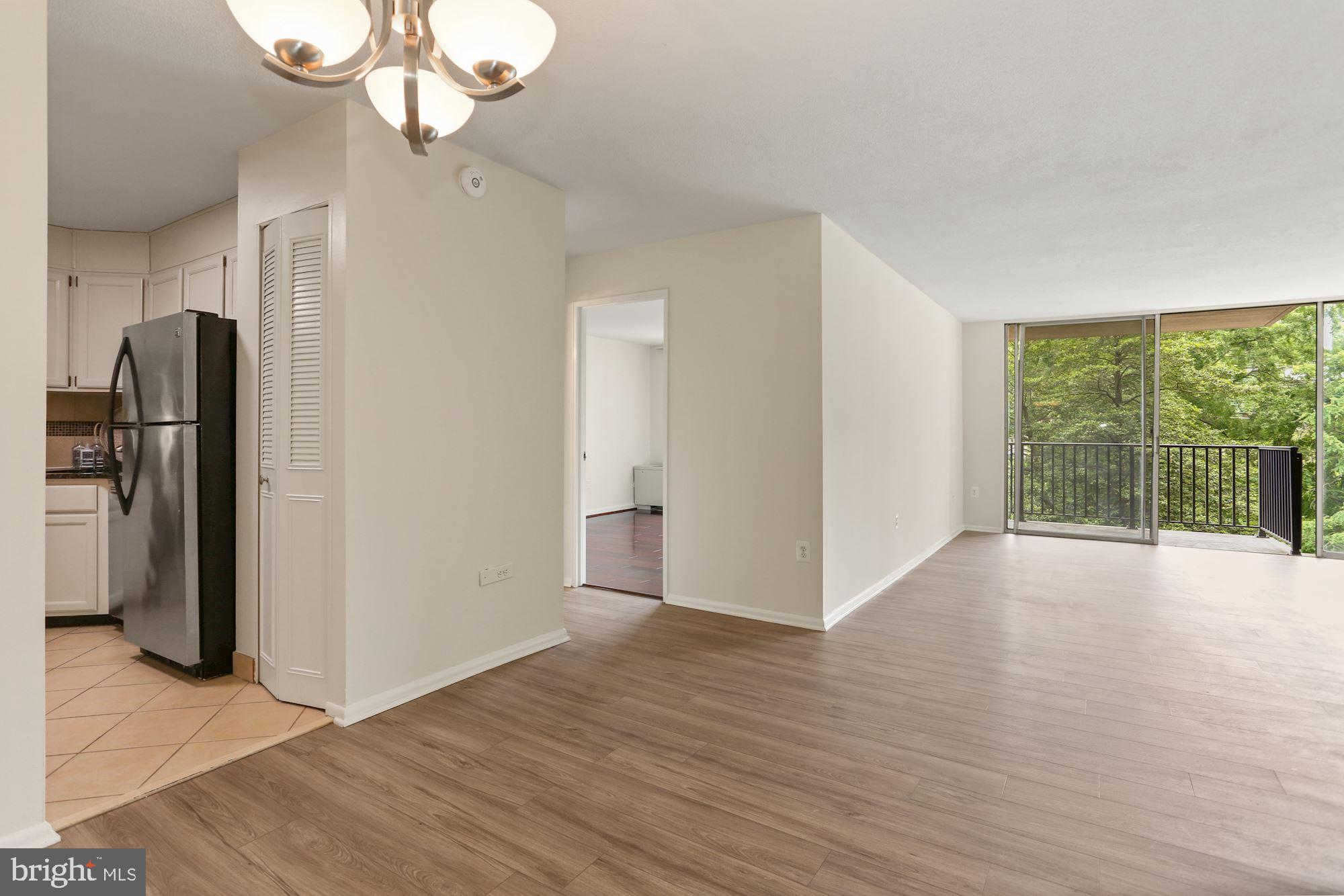 THE CARLTON - Residential