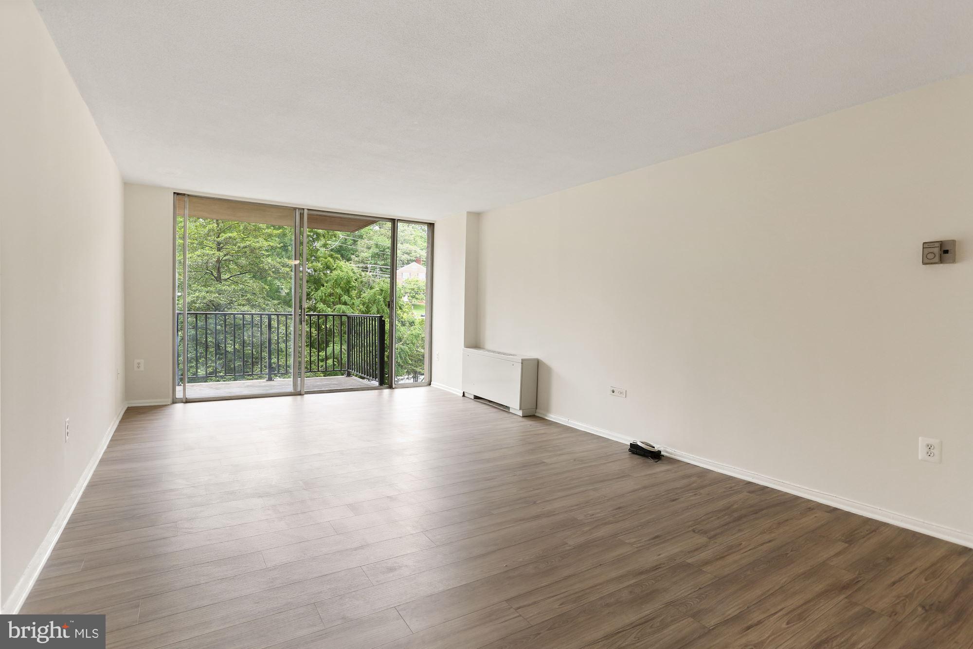 THE CARLTON - Residential