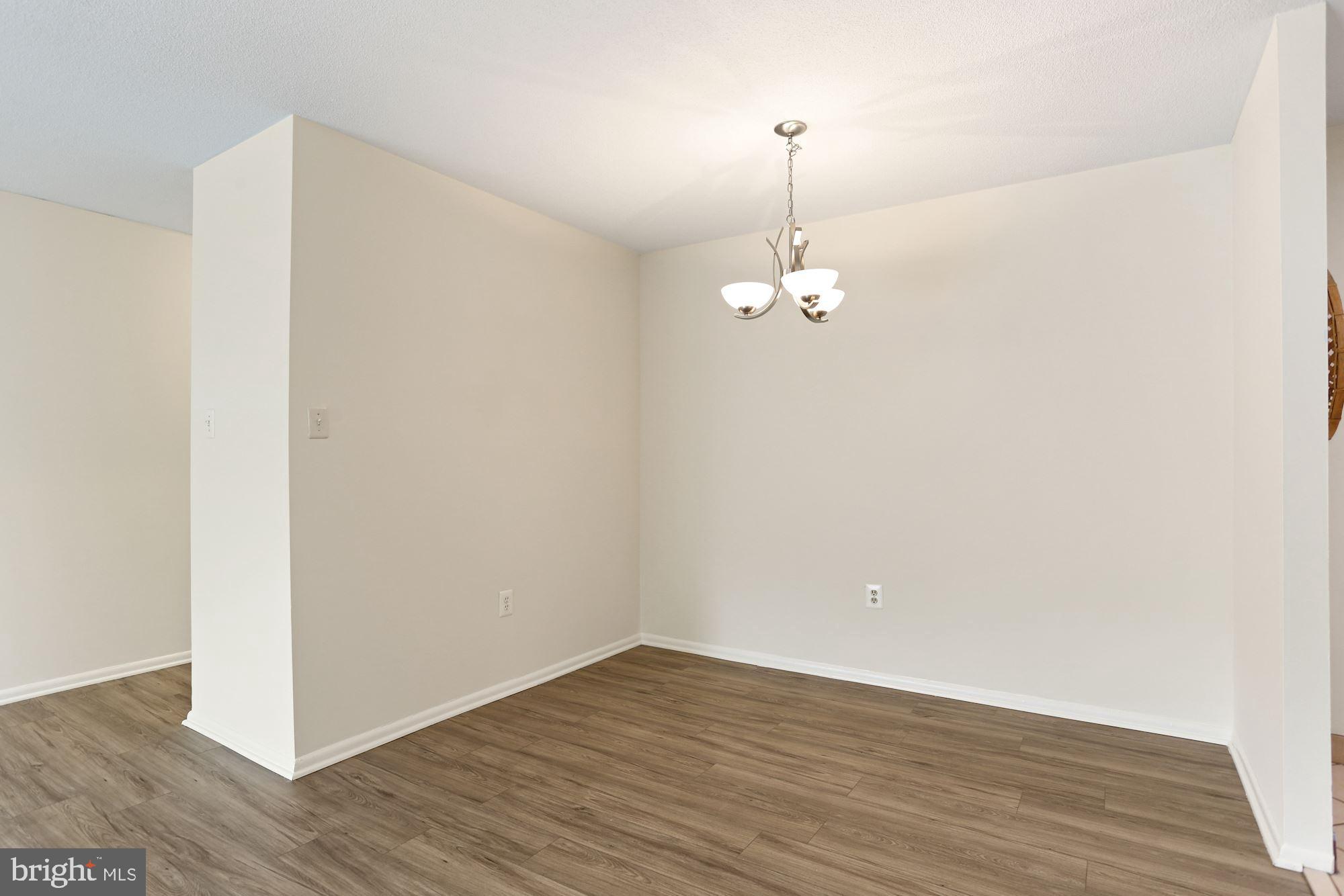 THE CARLTON - Residential