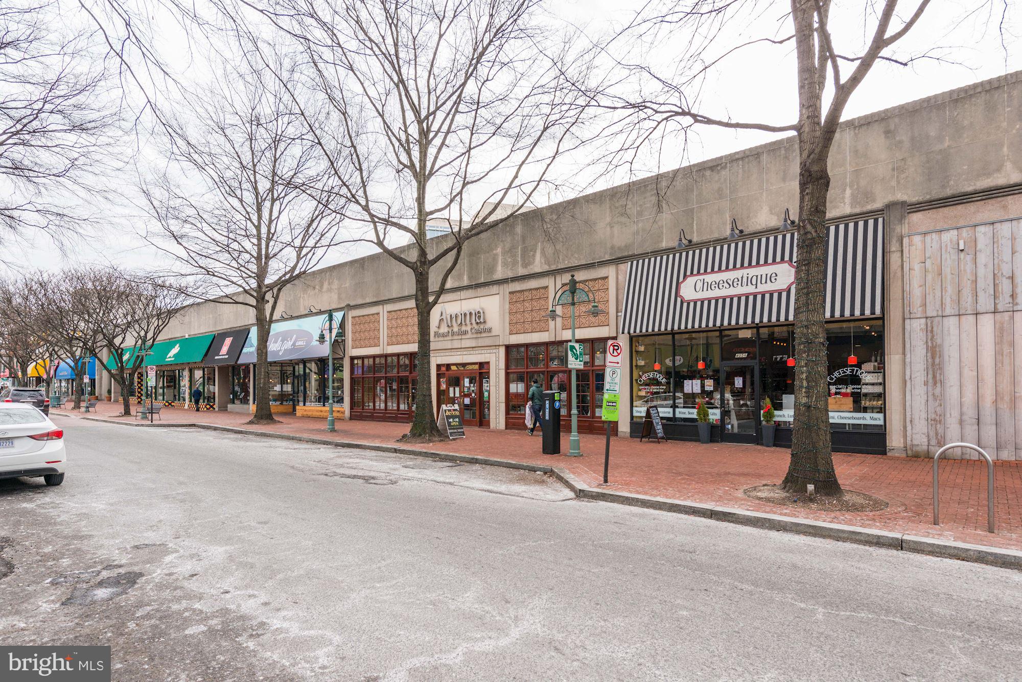 THE CARLTON - Residential