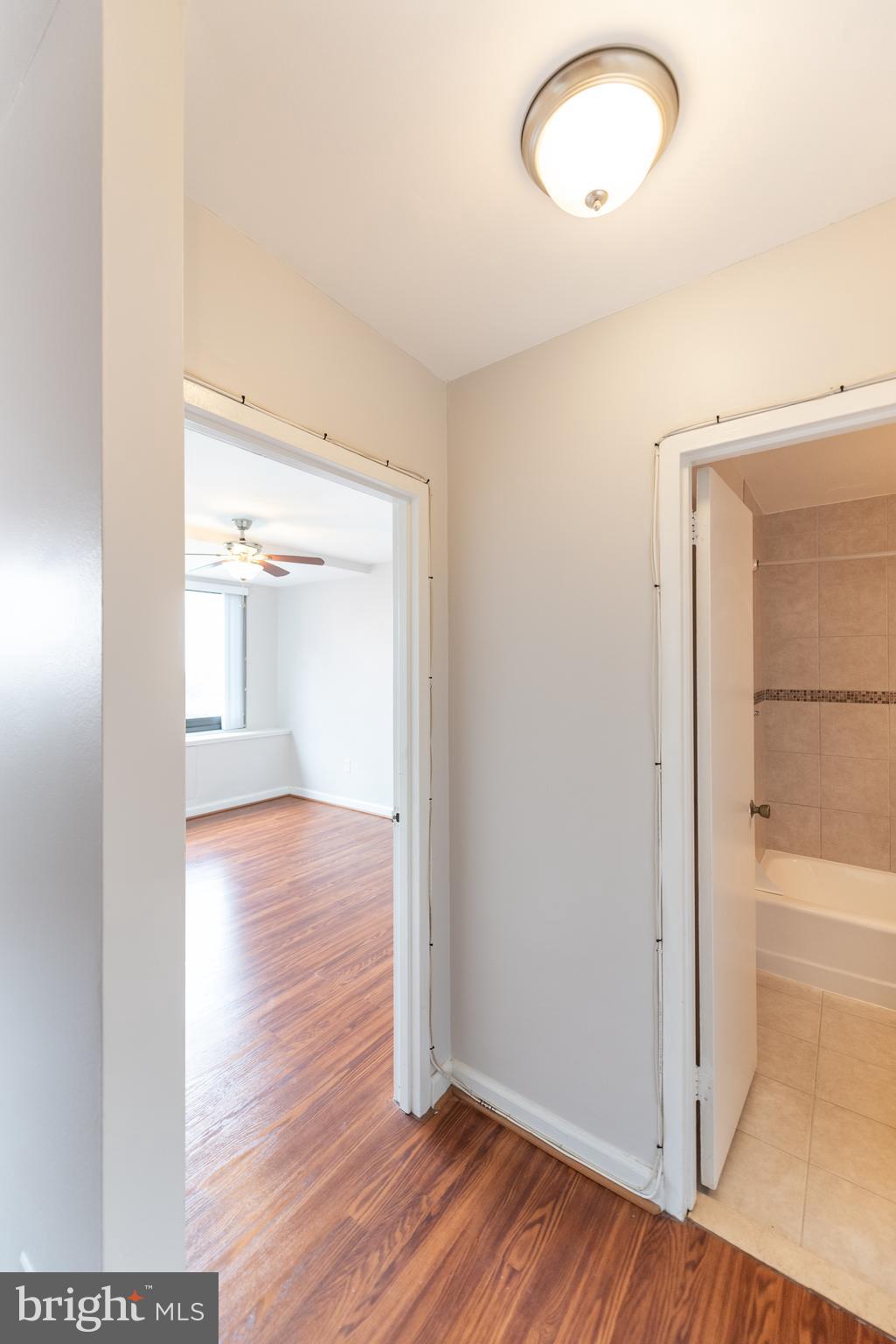 RIVER PLACE - Residential Lease