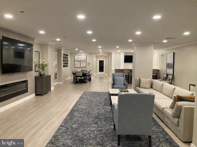 RENAISSANCE - Residential