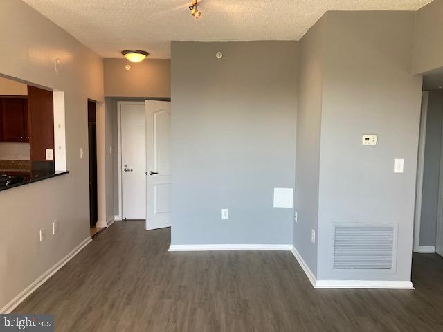 RENAISSANCE - Residential