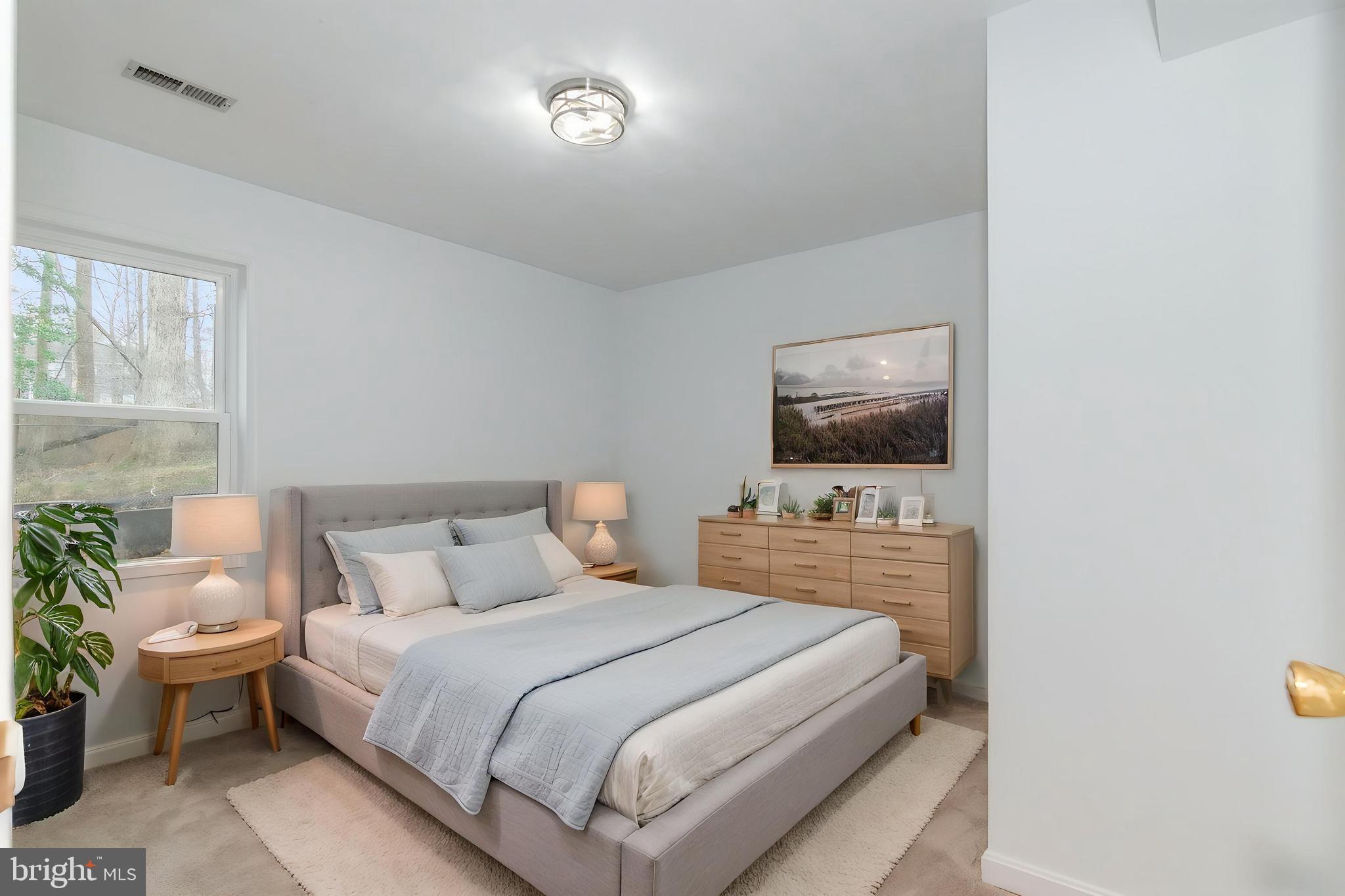 FAIRFIELD WOODS - Residential