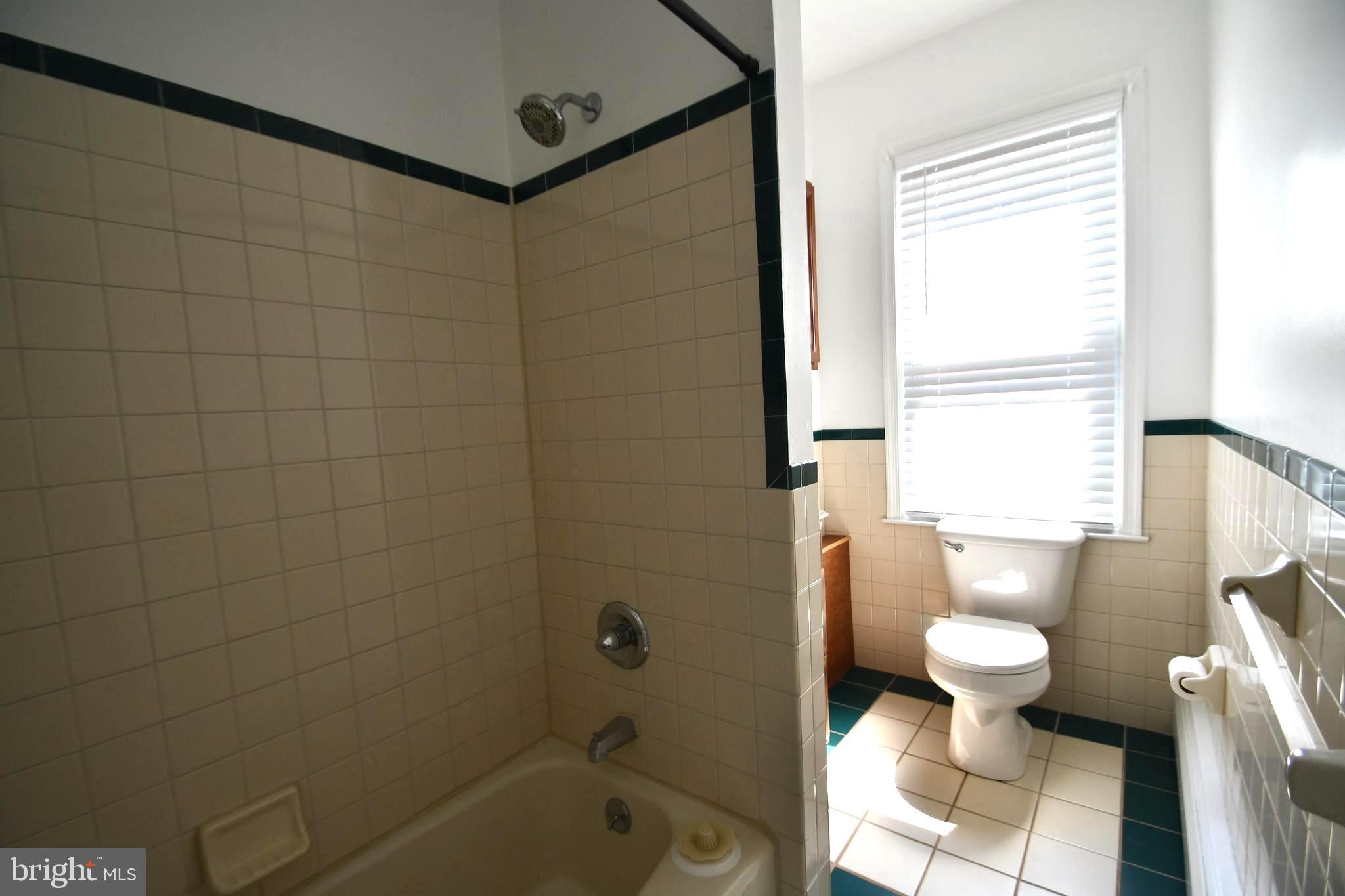 ORELAND - Residential Lease