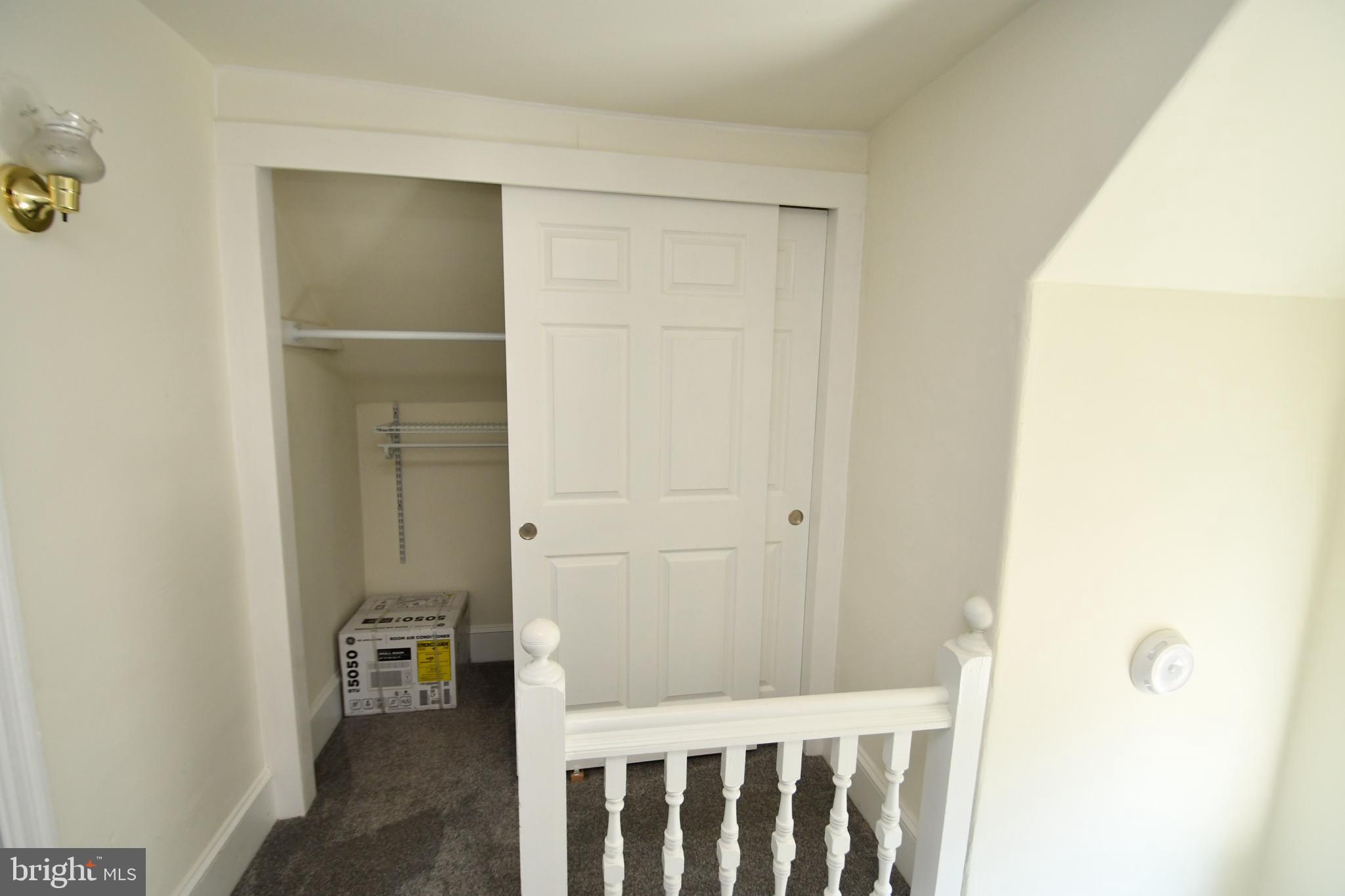 ORELAND - Residential Lease