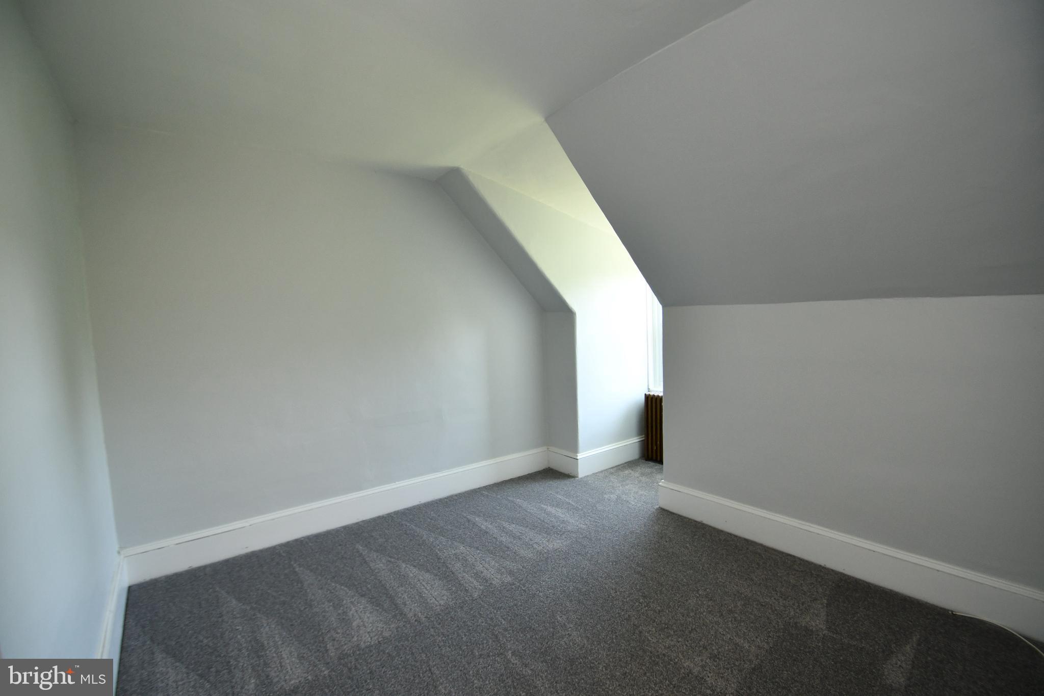 ORELAND - Residential Lease