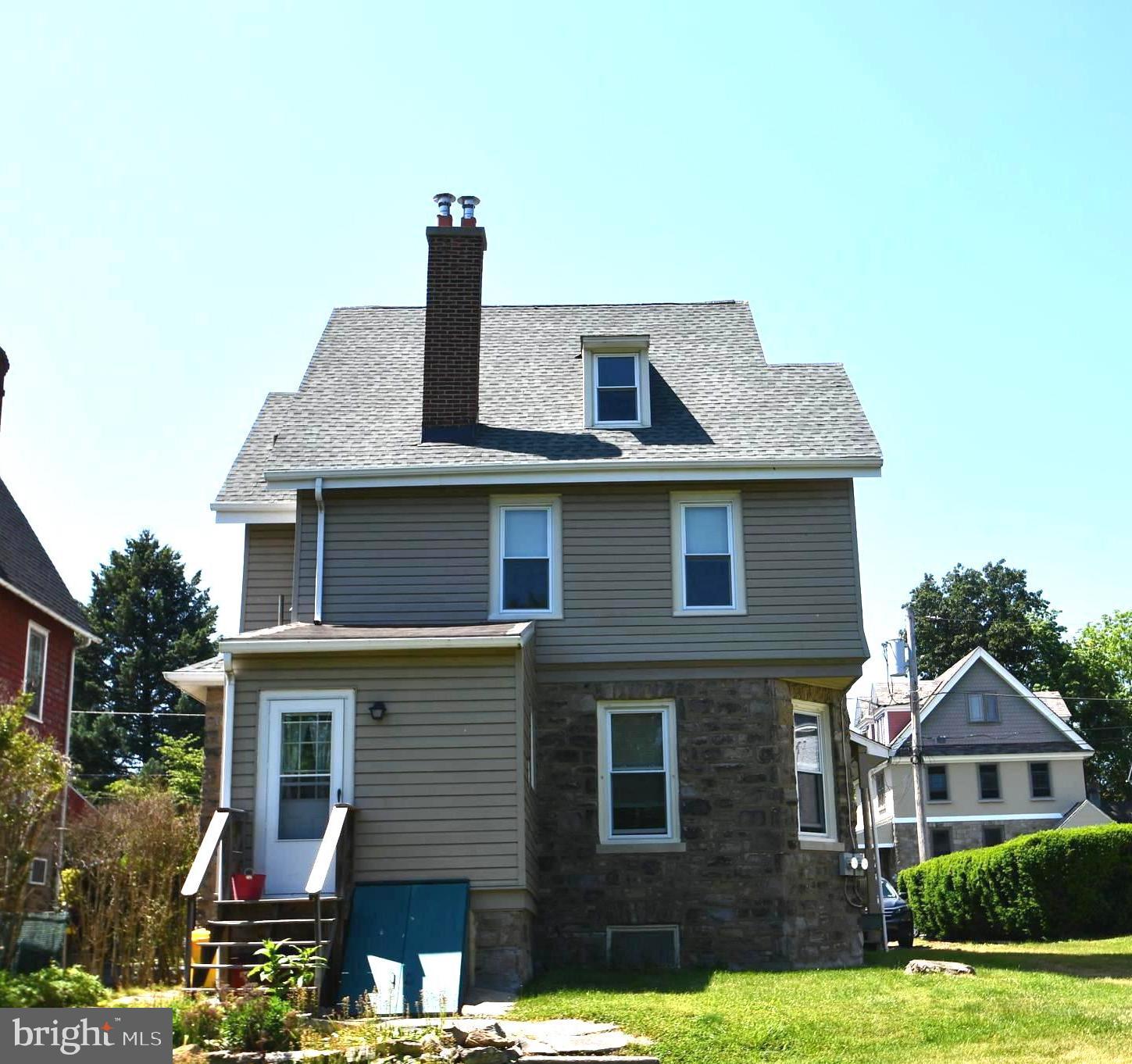 ORELAND - Residential Lease