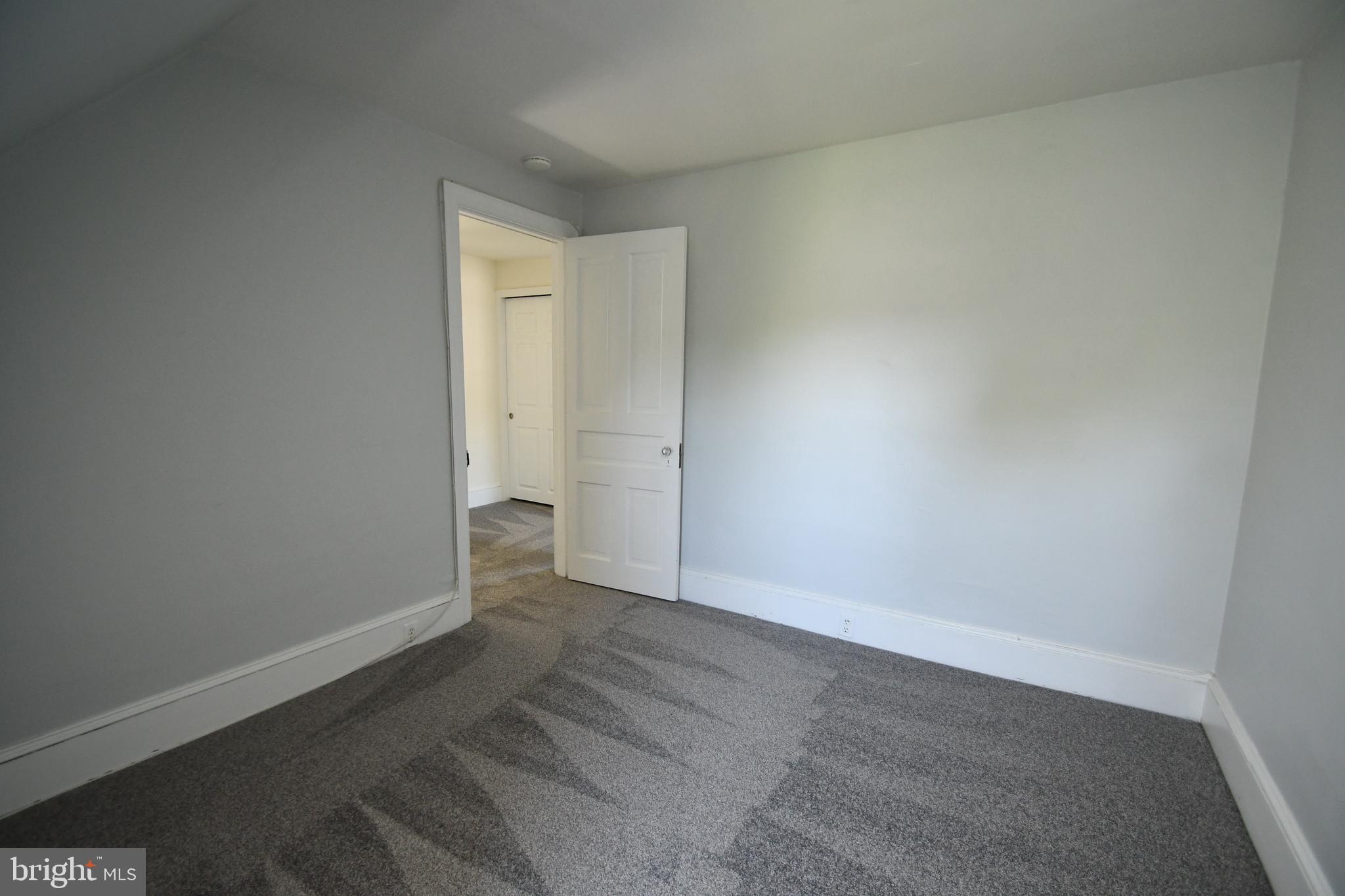 ORELAND - Residential Lease