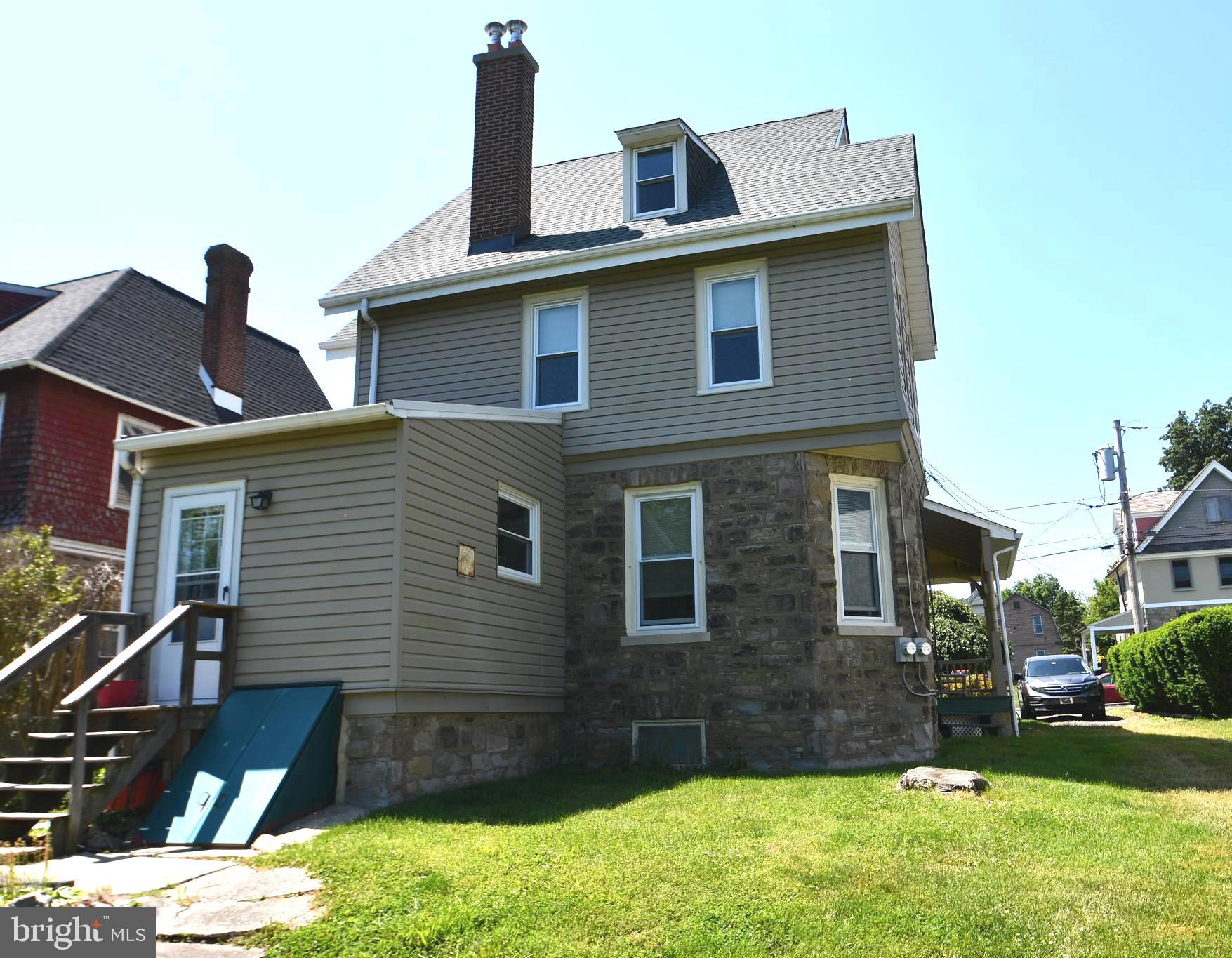 ORELAND - Residential Lease