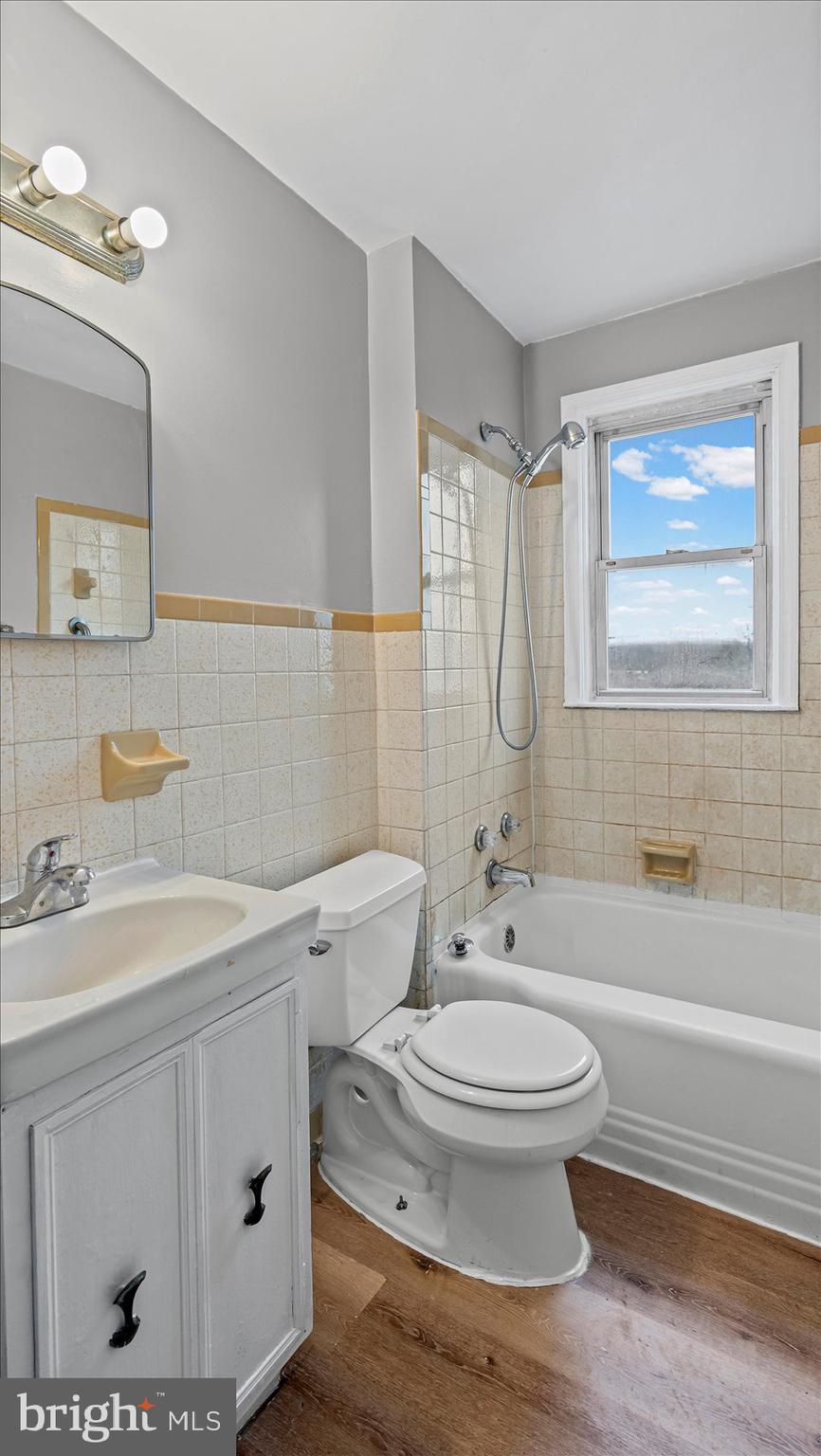 BELAIR-EDISON - Residential