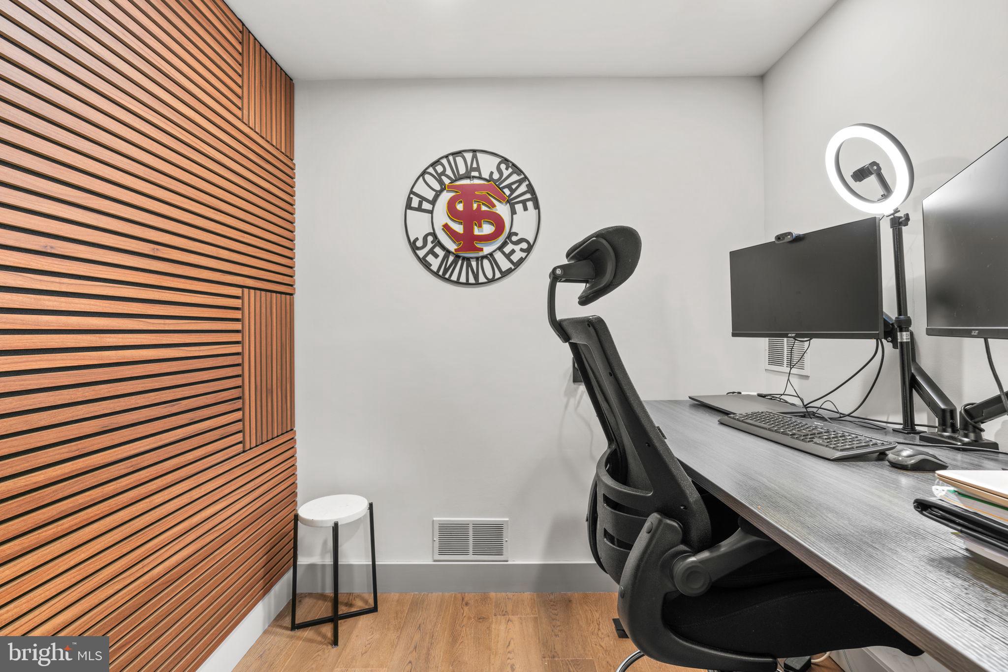 WOODMARK - Residential