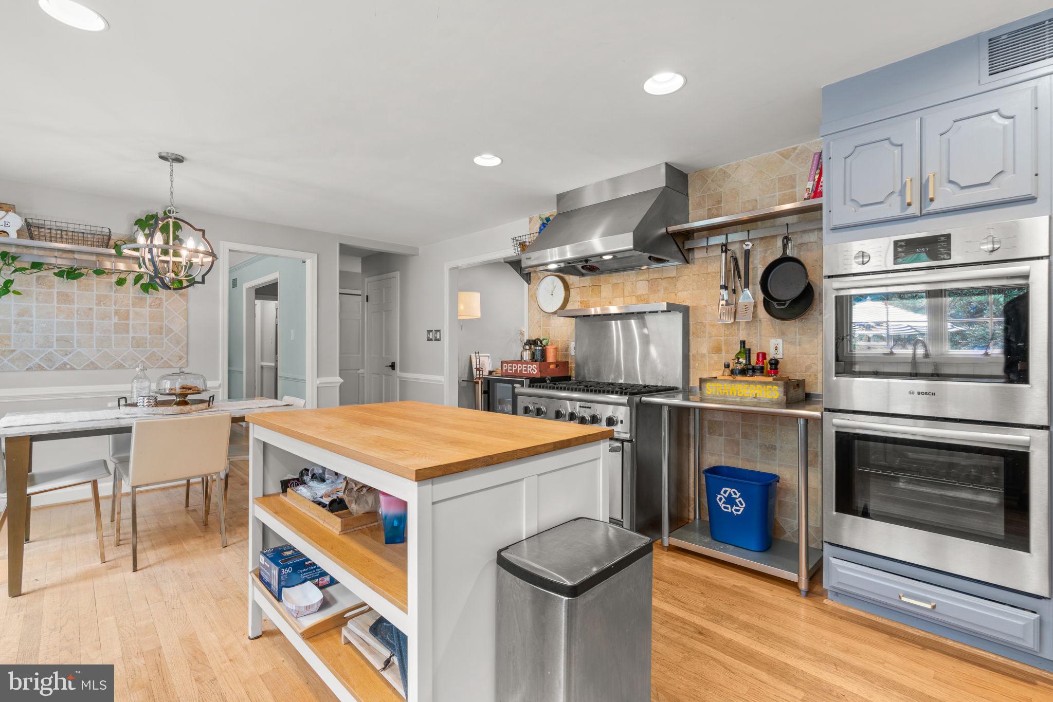 WOODMARK - Residential