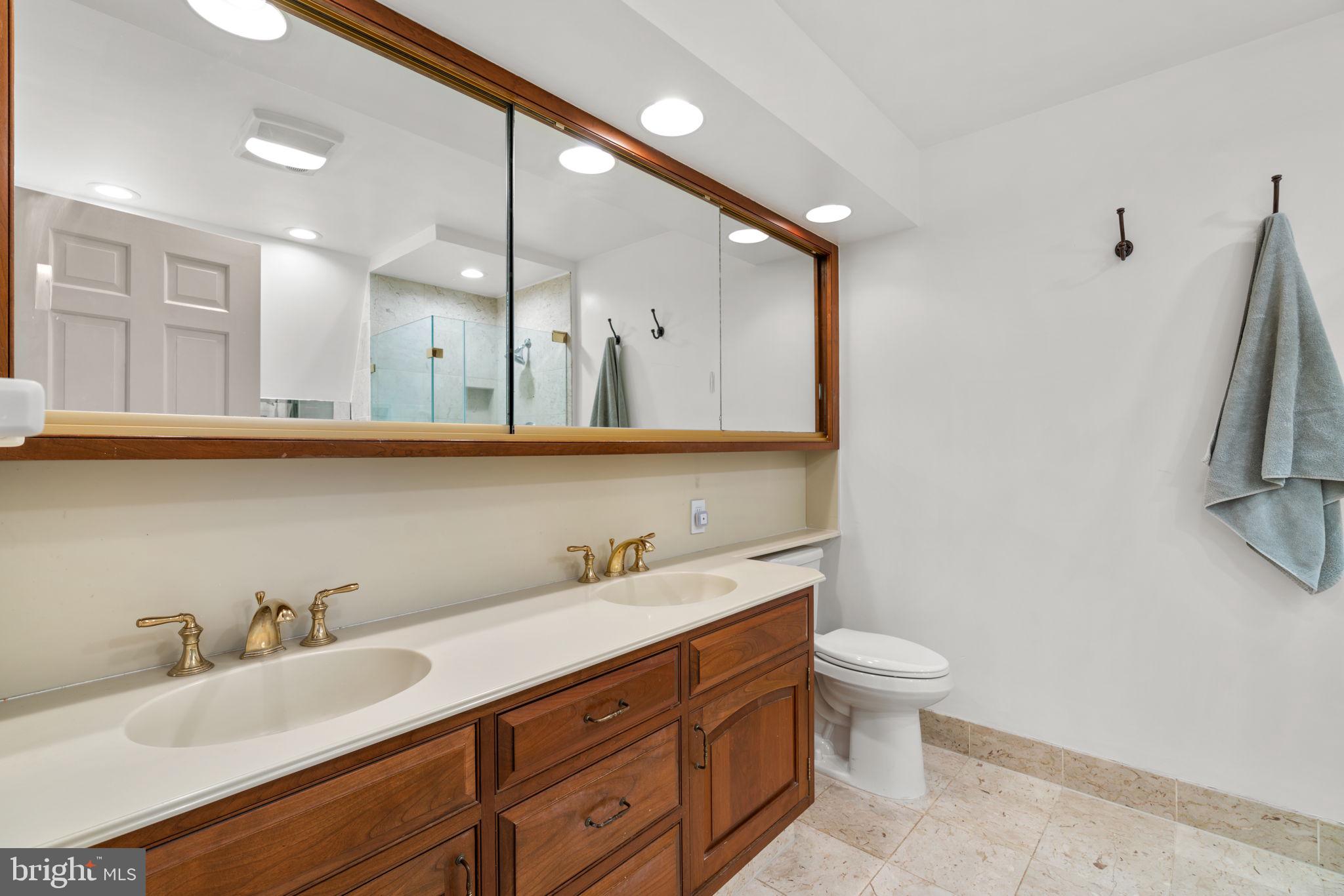 WOODMARK - Residential