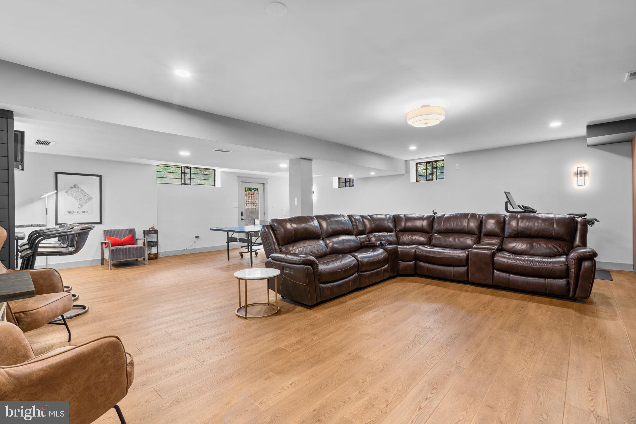 WOODMARK - Residential