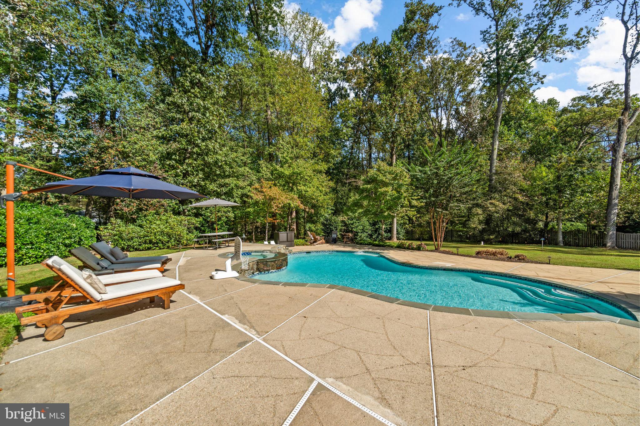 WOODMARK - Residential