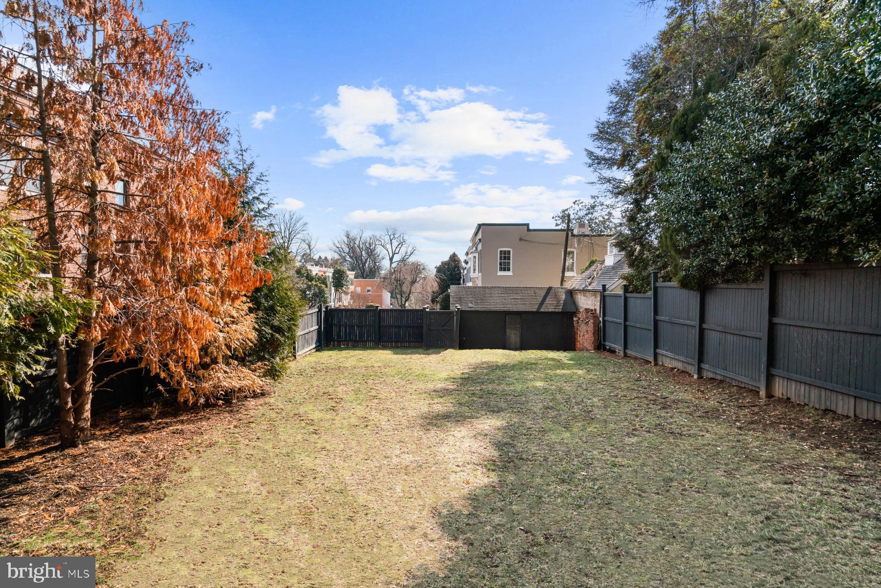 GEORGETOWN - Residential