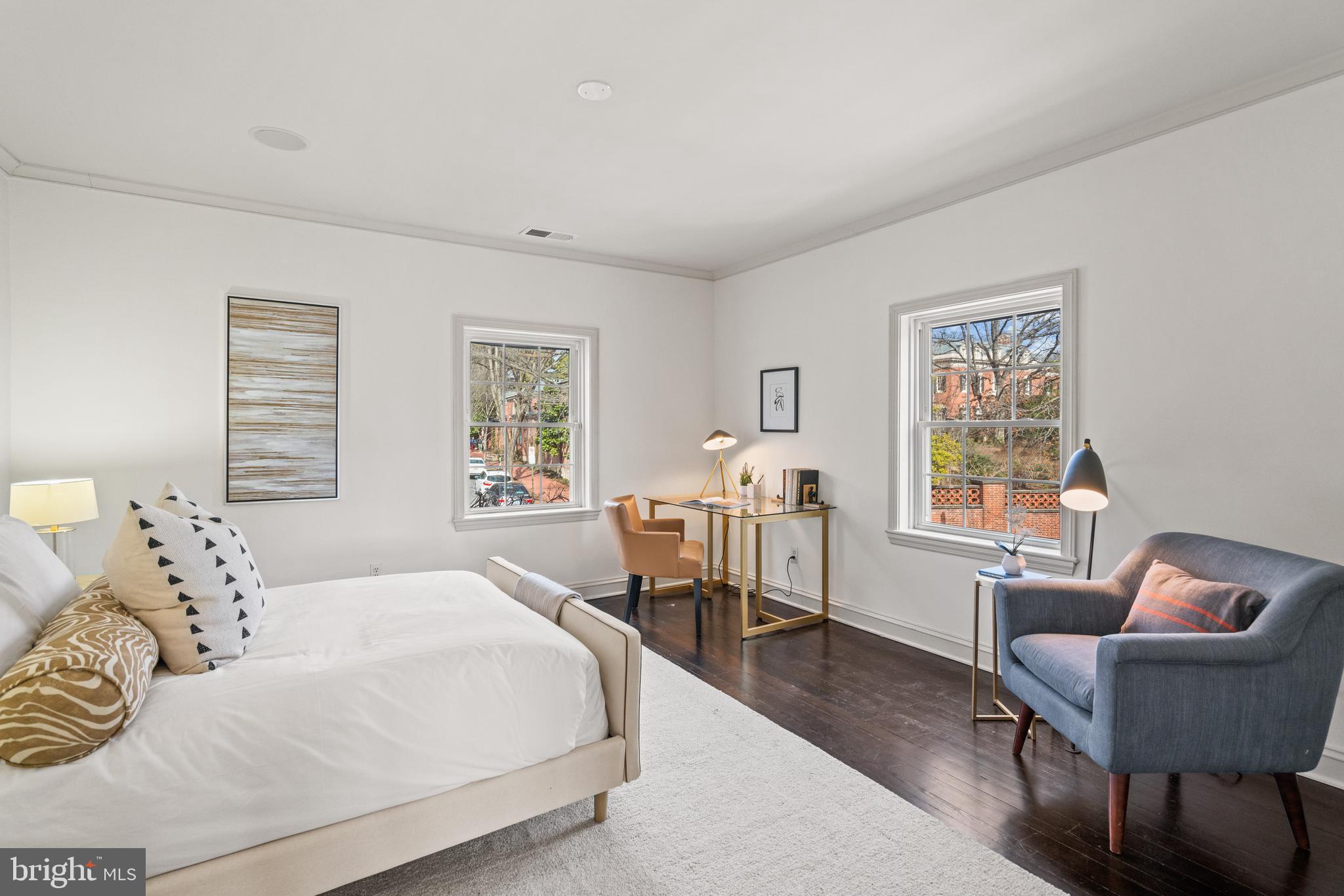 GEORGETOWN - Residential